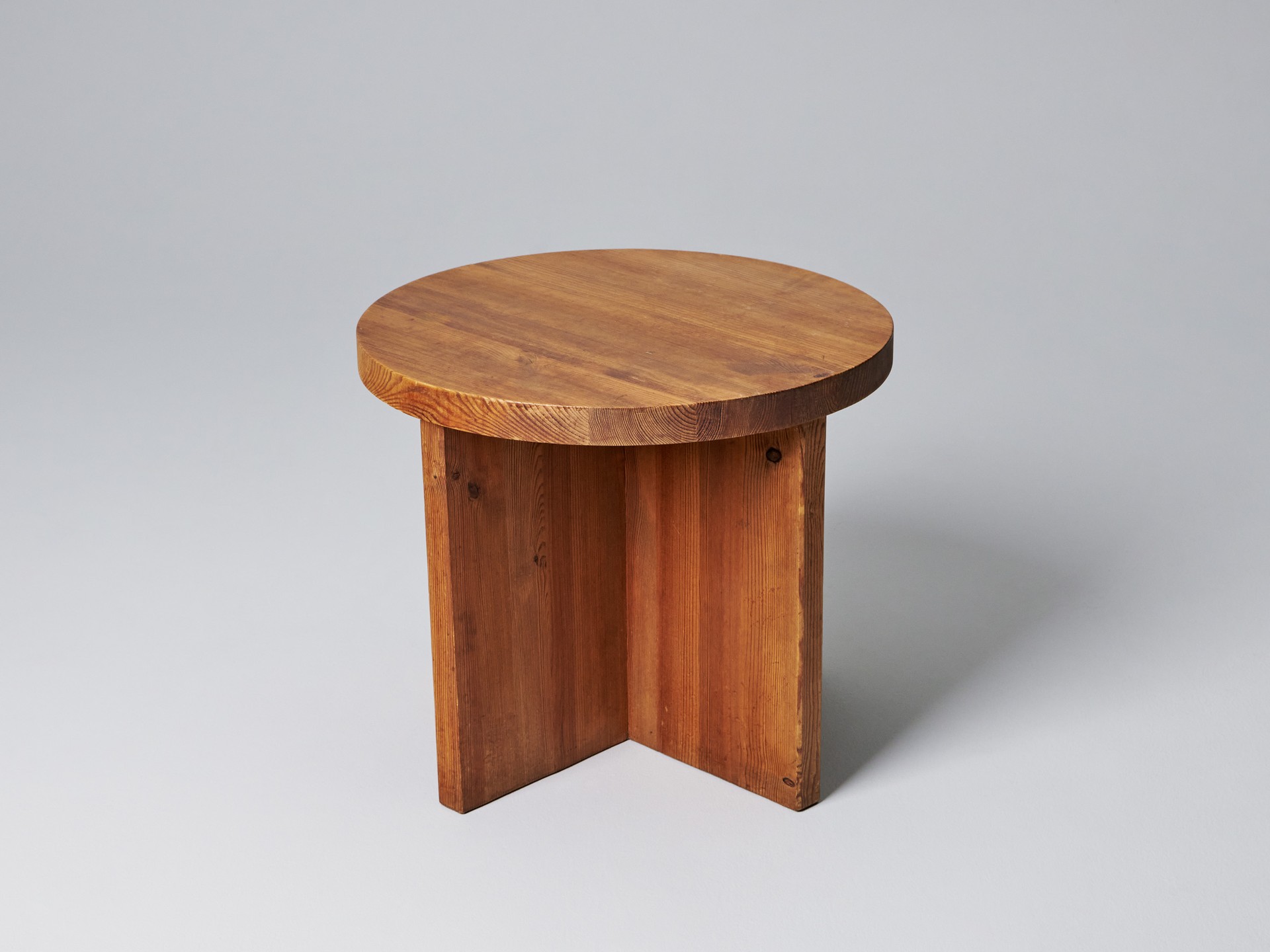 'Lovö' table image 3