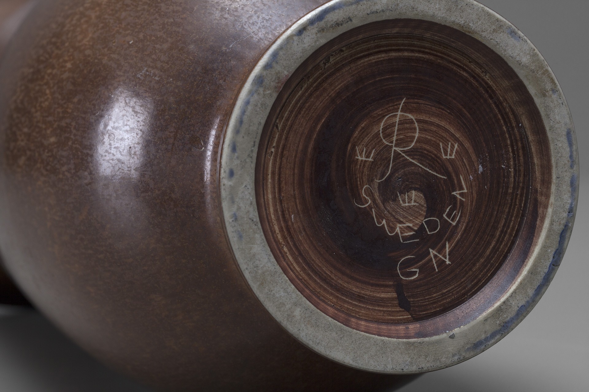 Large Vase image 5
