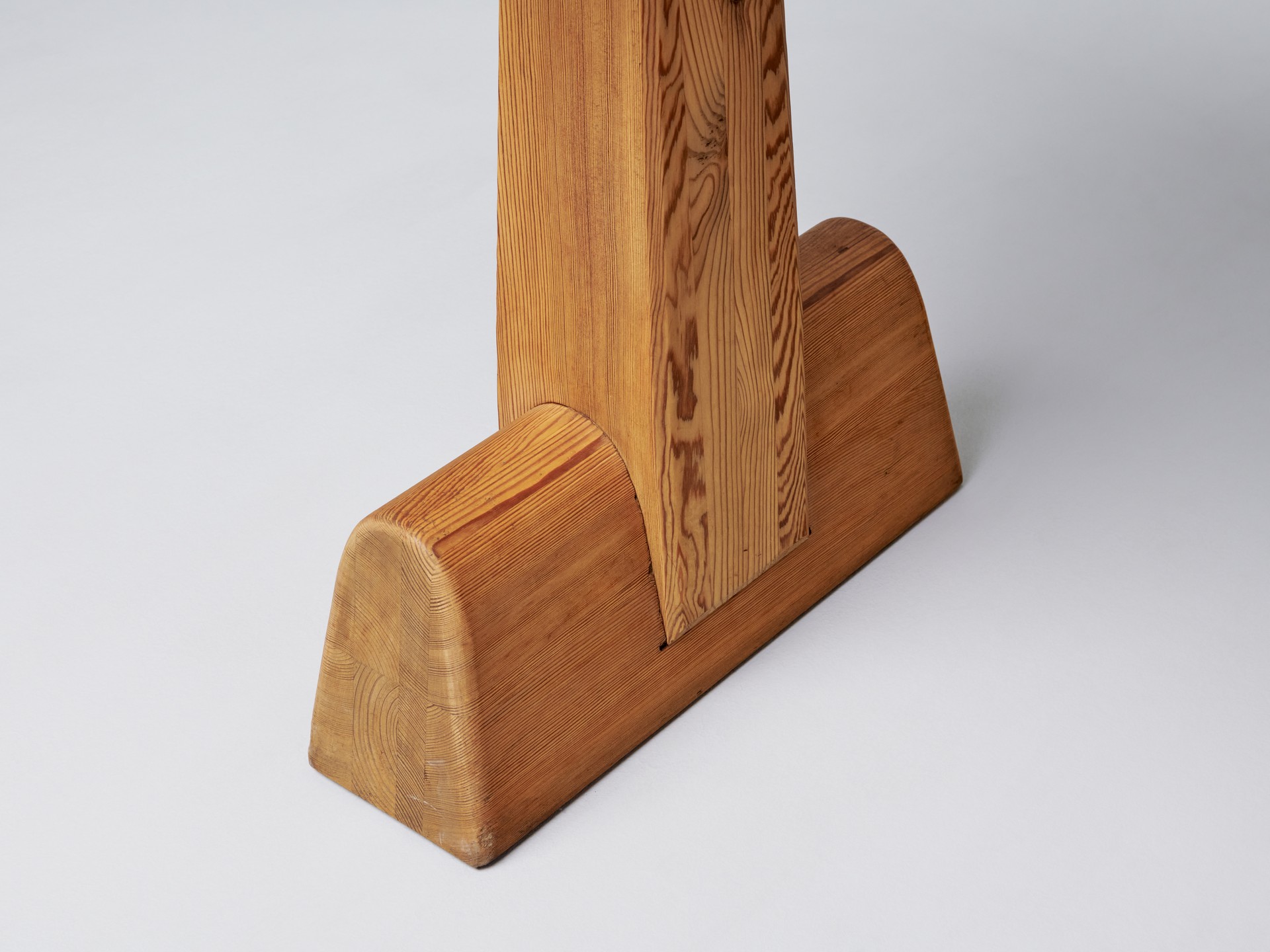 'Utö' Table image 8