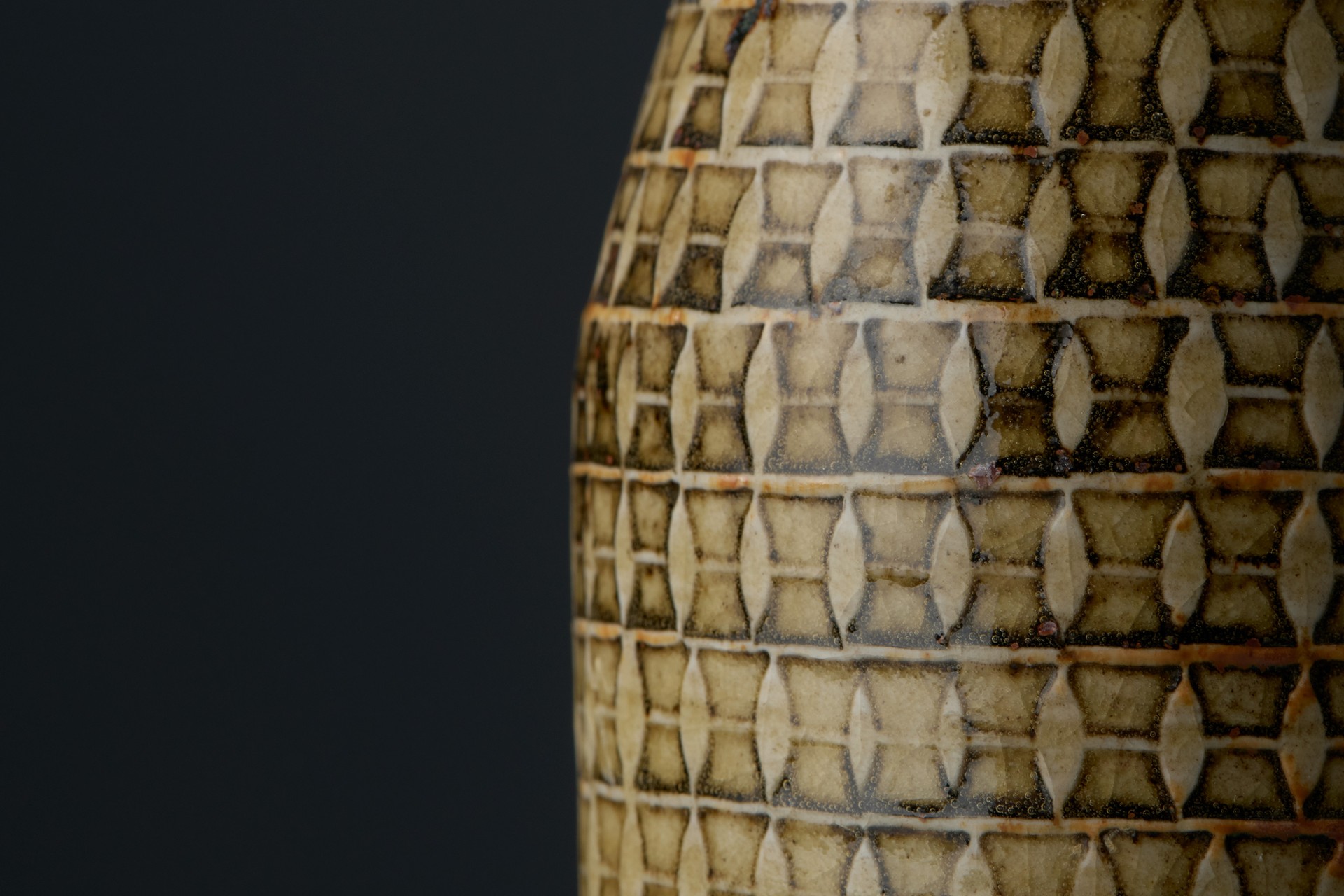 Vase image 3