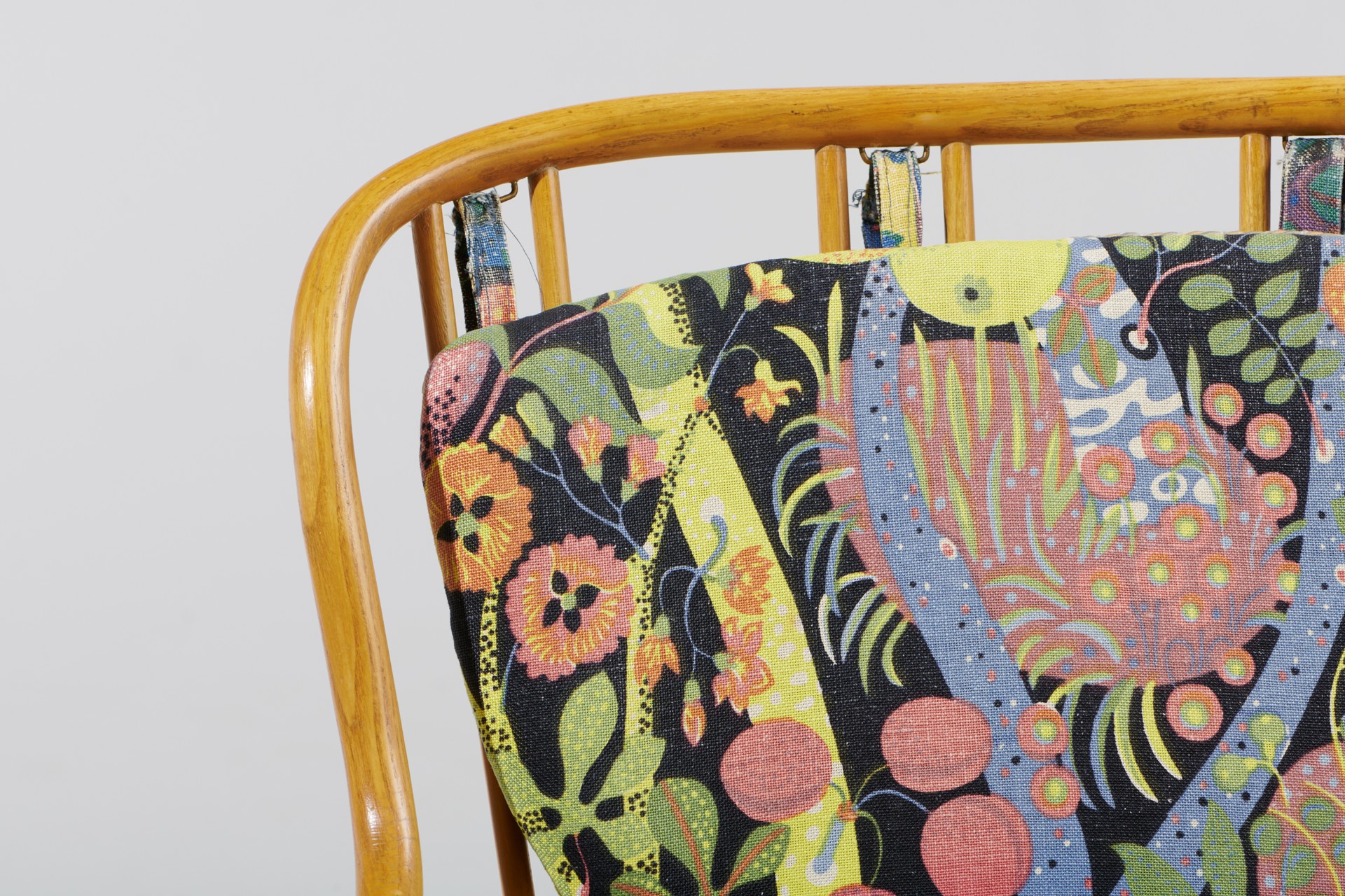 Armchair image 4