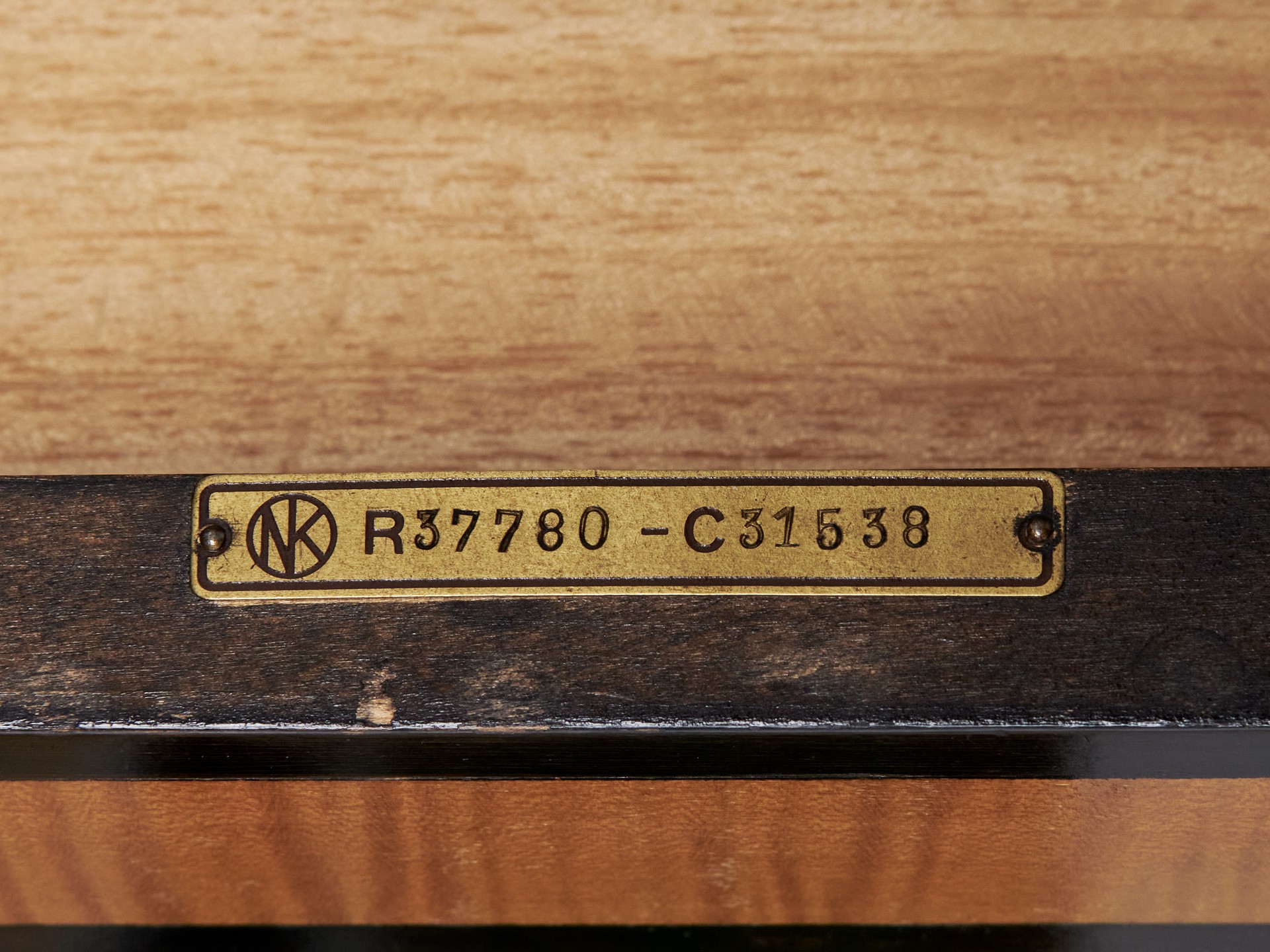 'Corall' Side Table image 8