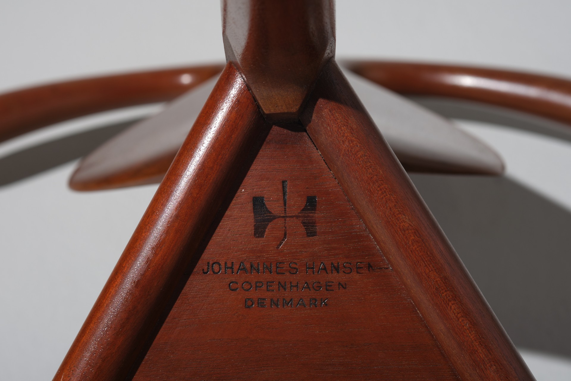 Valet Chair image 6
