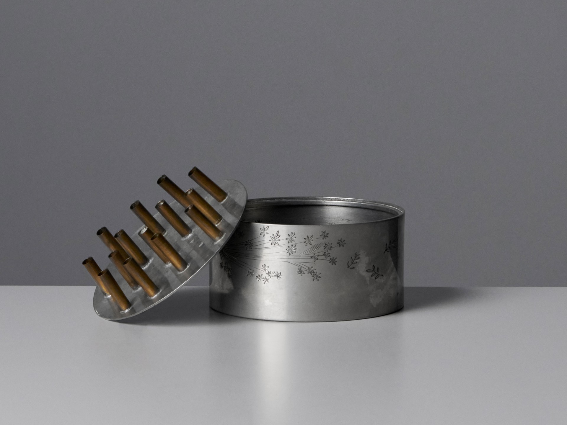 Flower Holder image 3