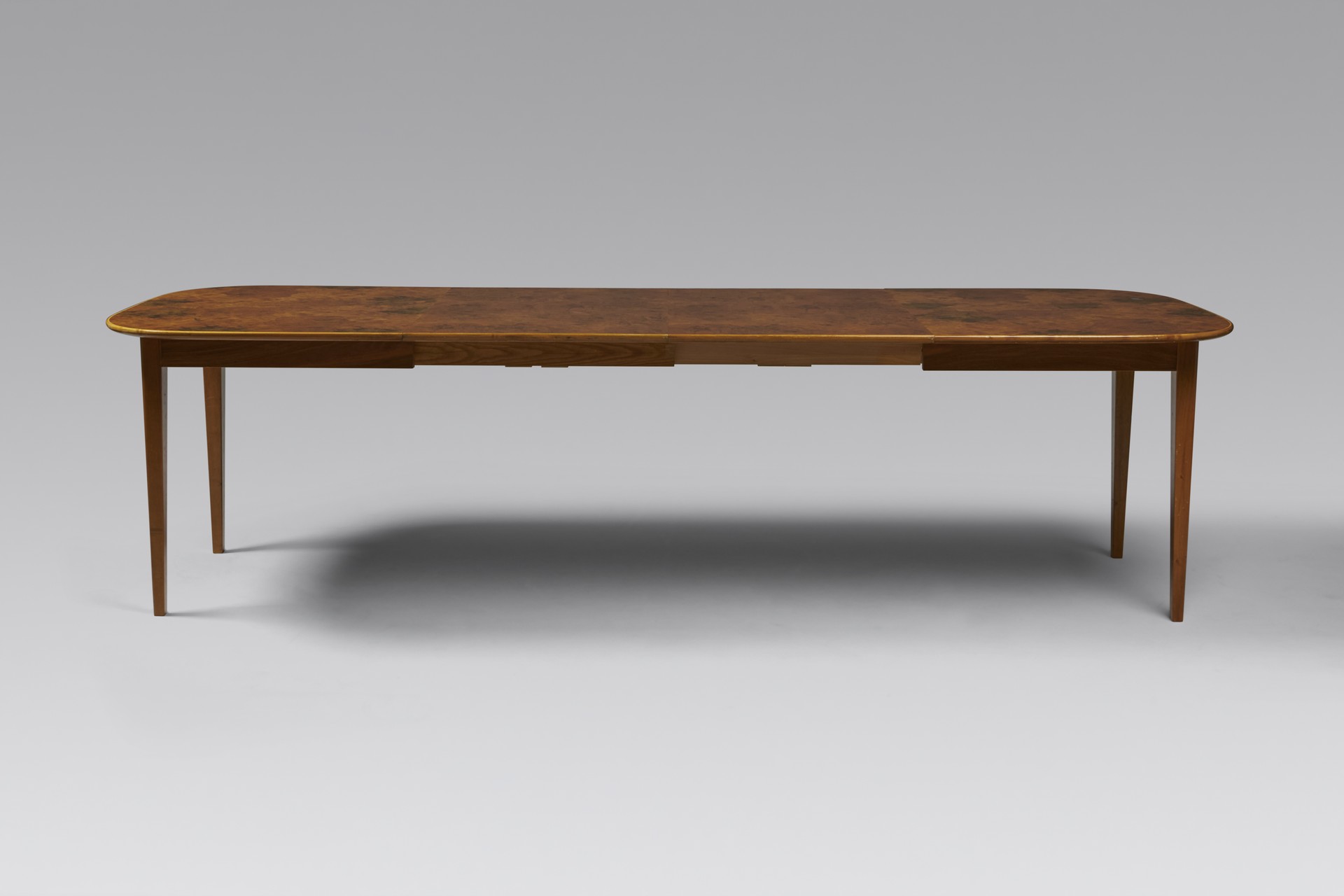 Extendable Dining Table image 4