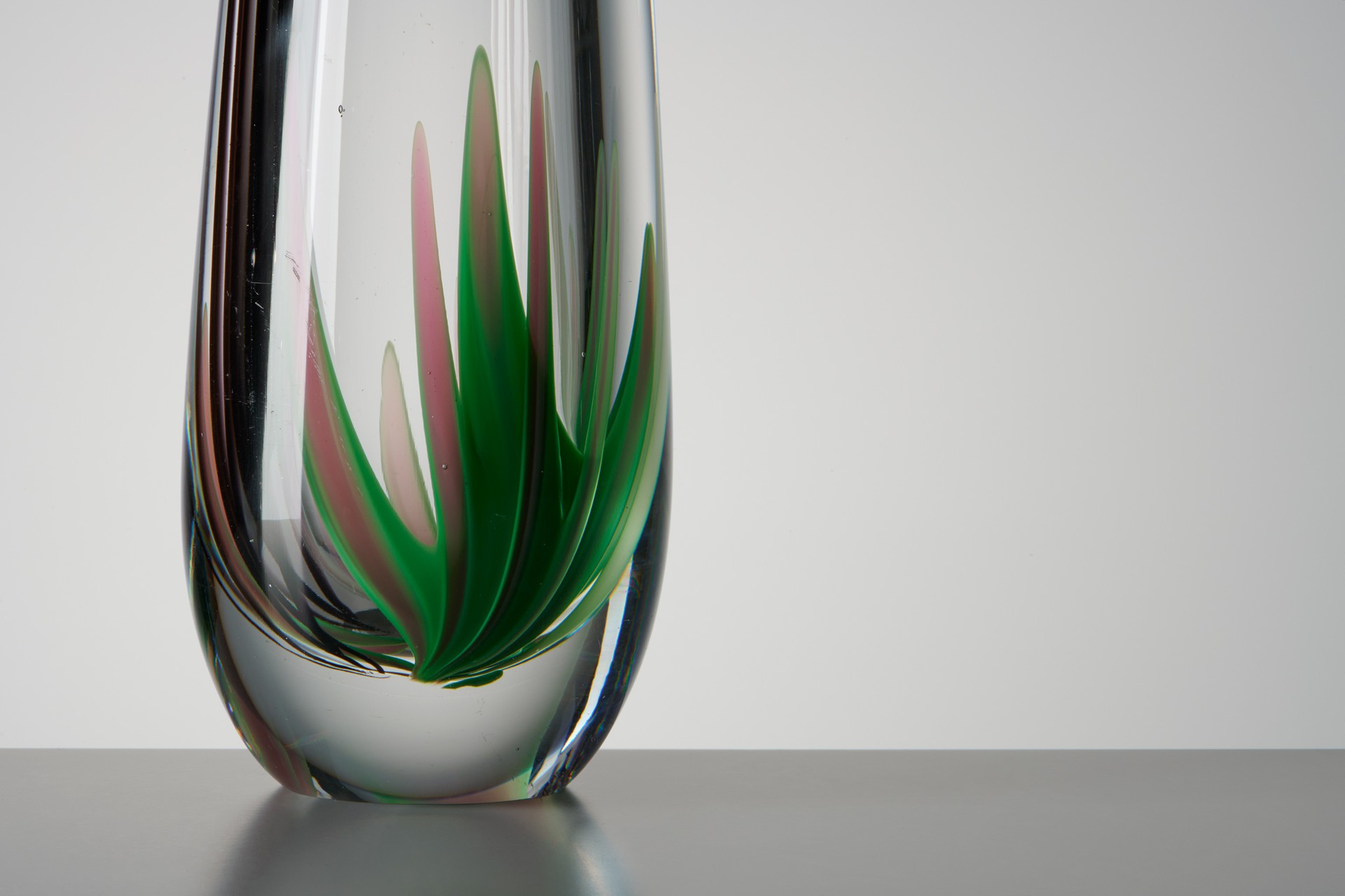 Vase image 3