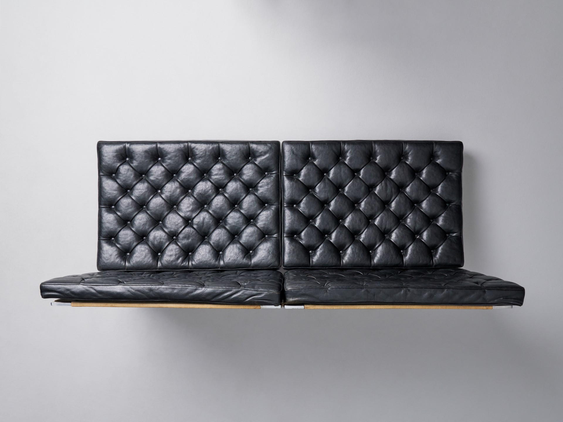 Two Part Wall Mounted Sofa image 3