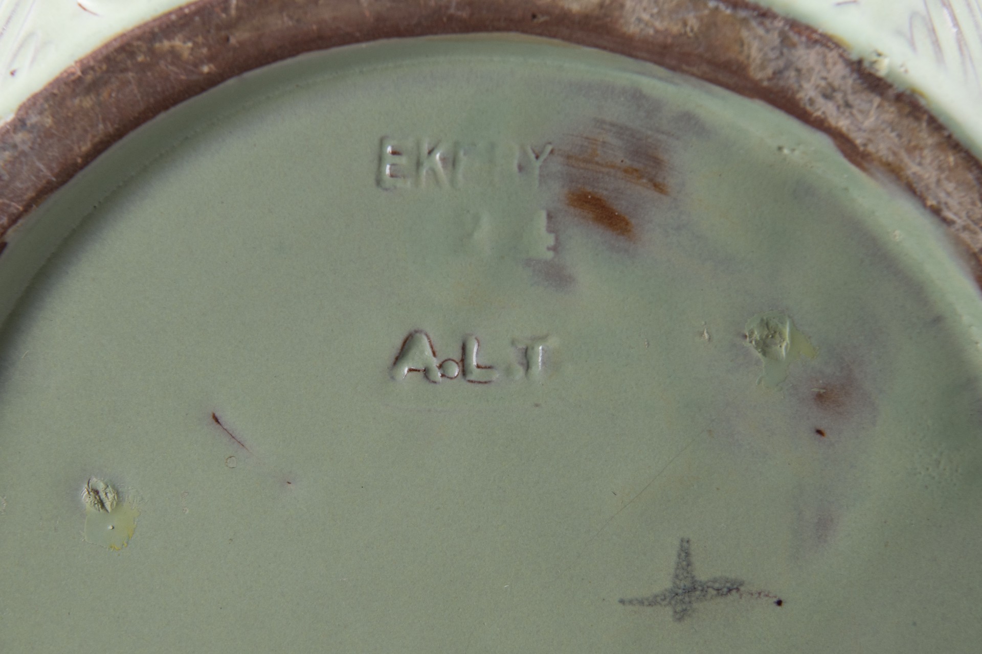 Vase image 4