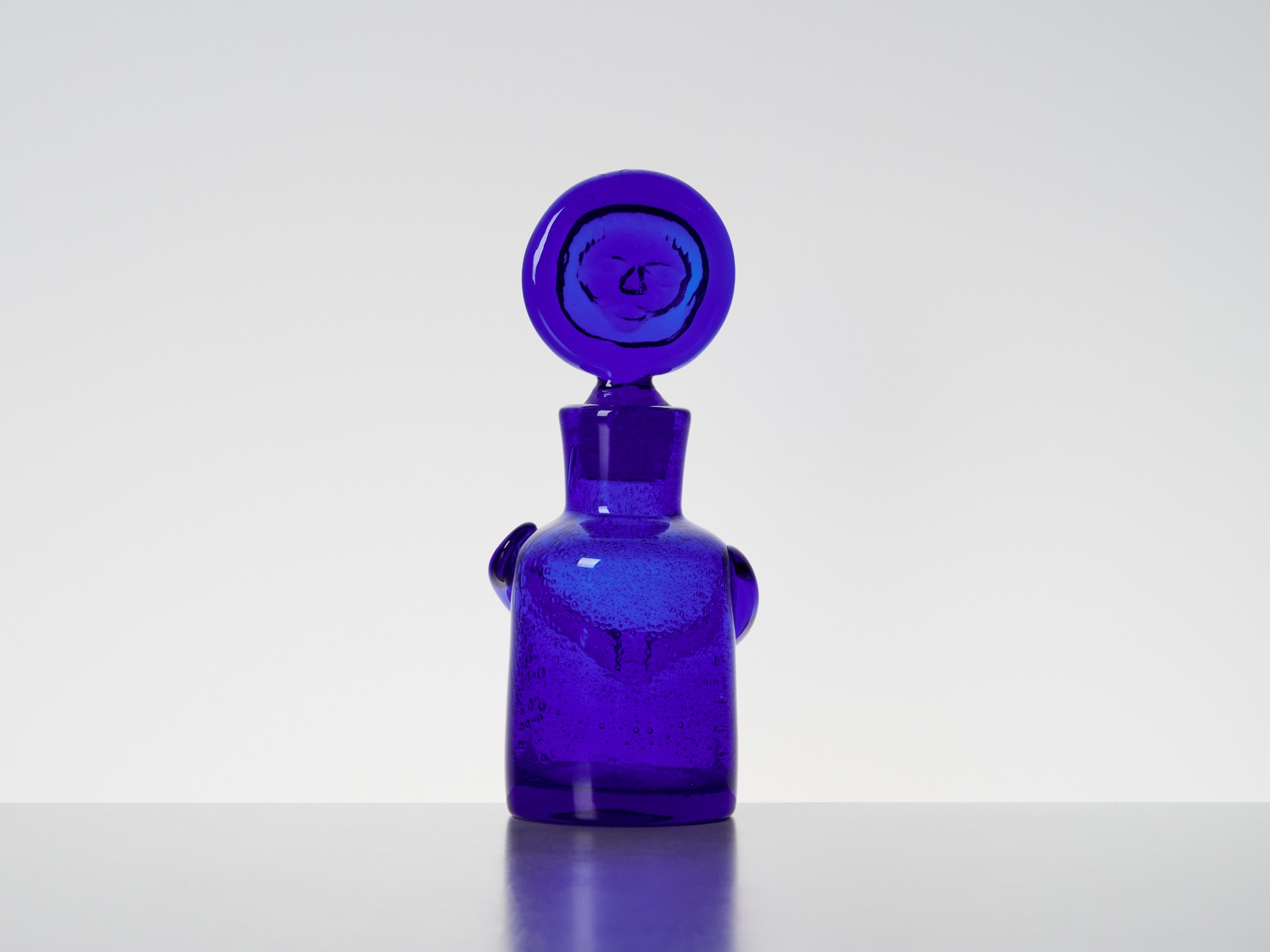 Decanter image 3