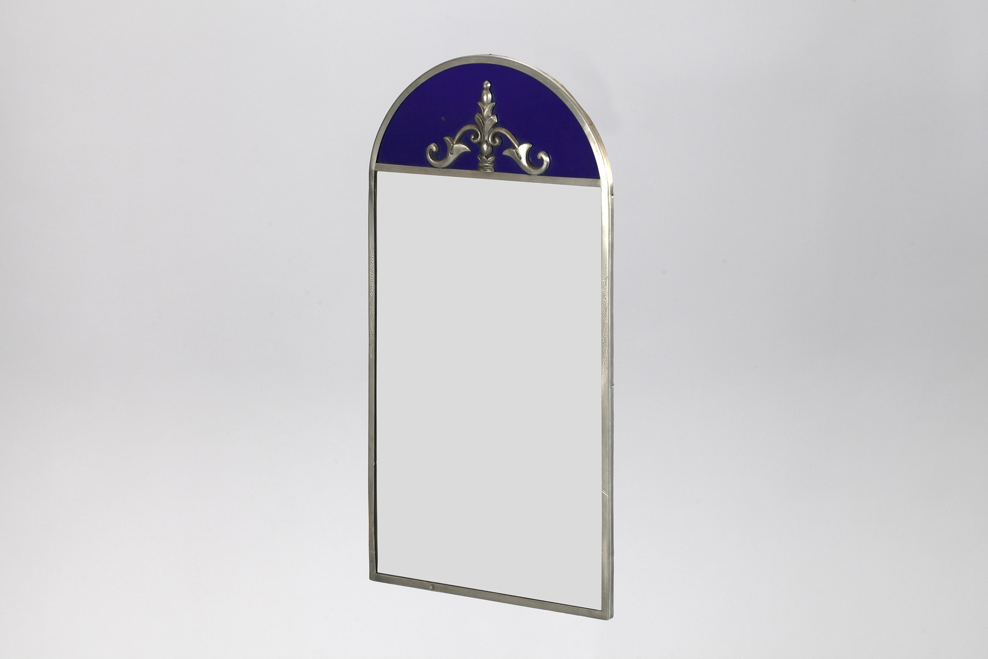 Neoclassical Mirror image 2