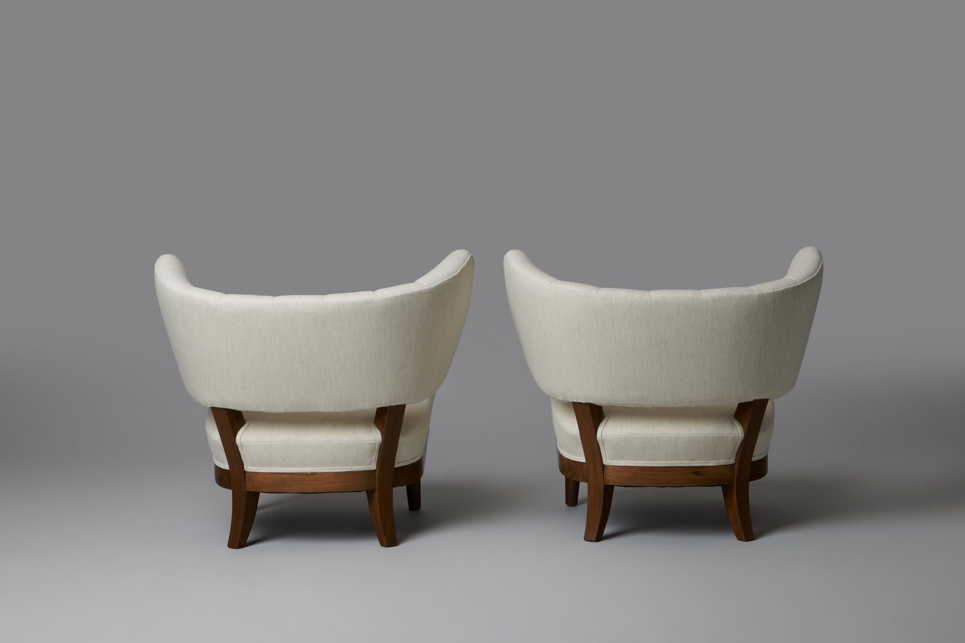 Pair of Lounge Chairs image 4