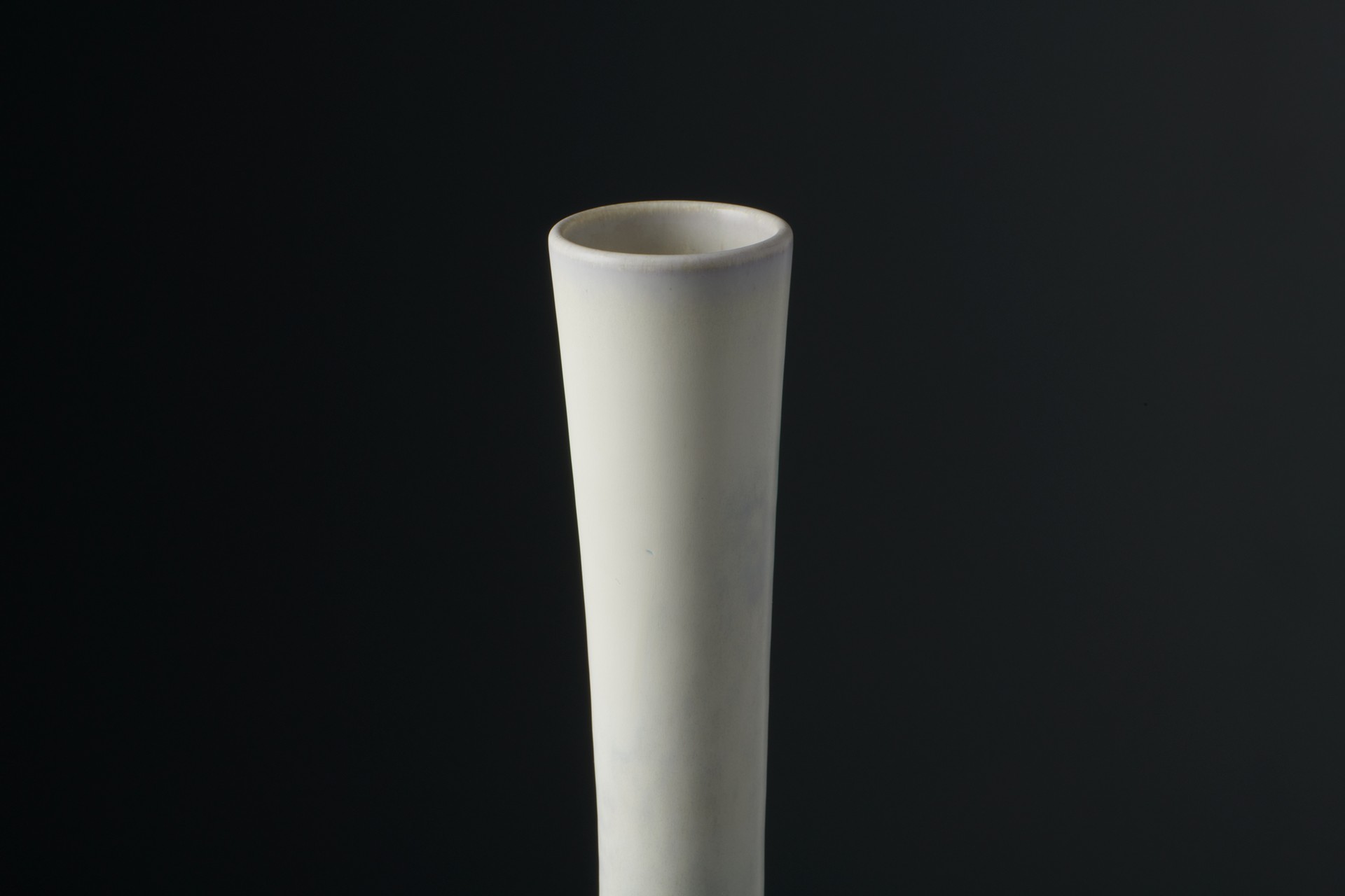 Vase image 3