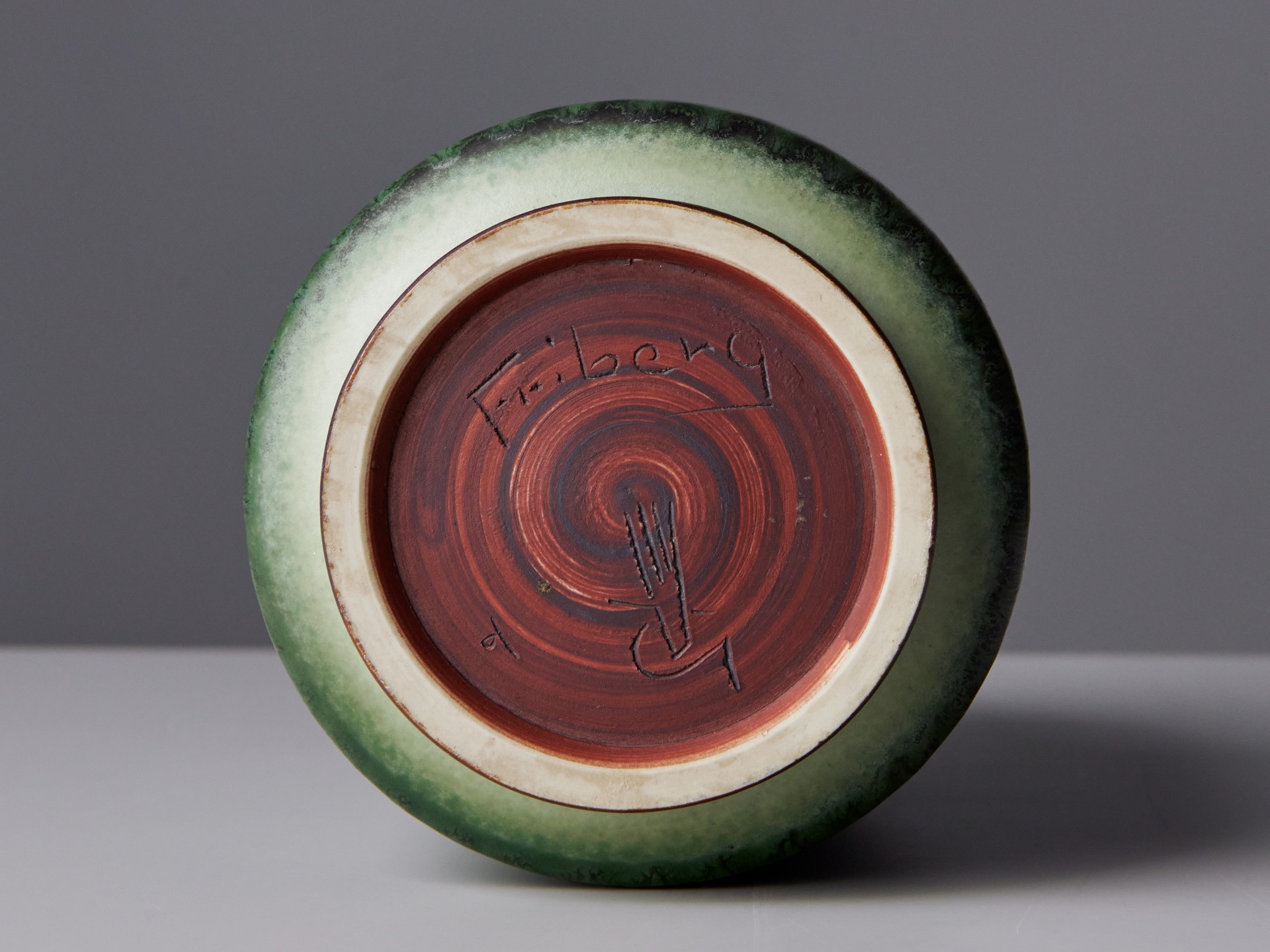 Vase image 6
