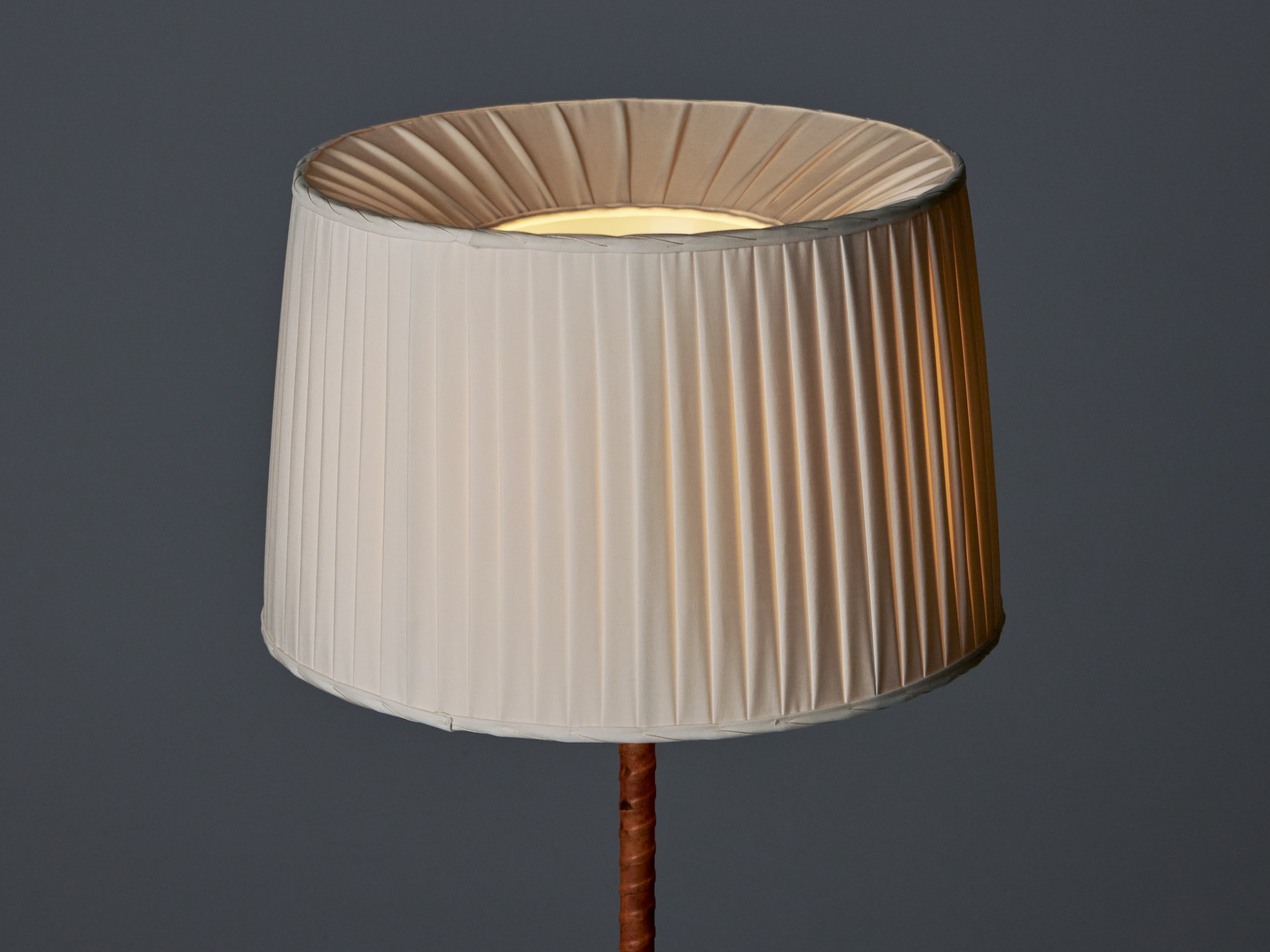 Floor Lamp image 3