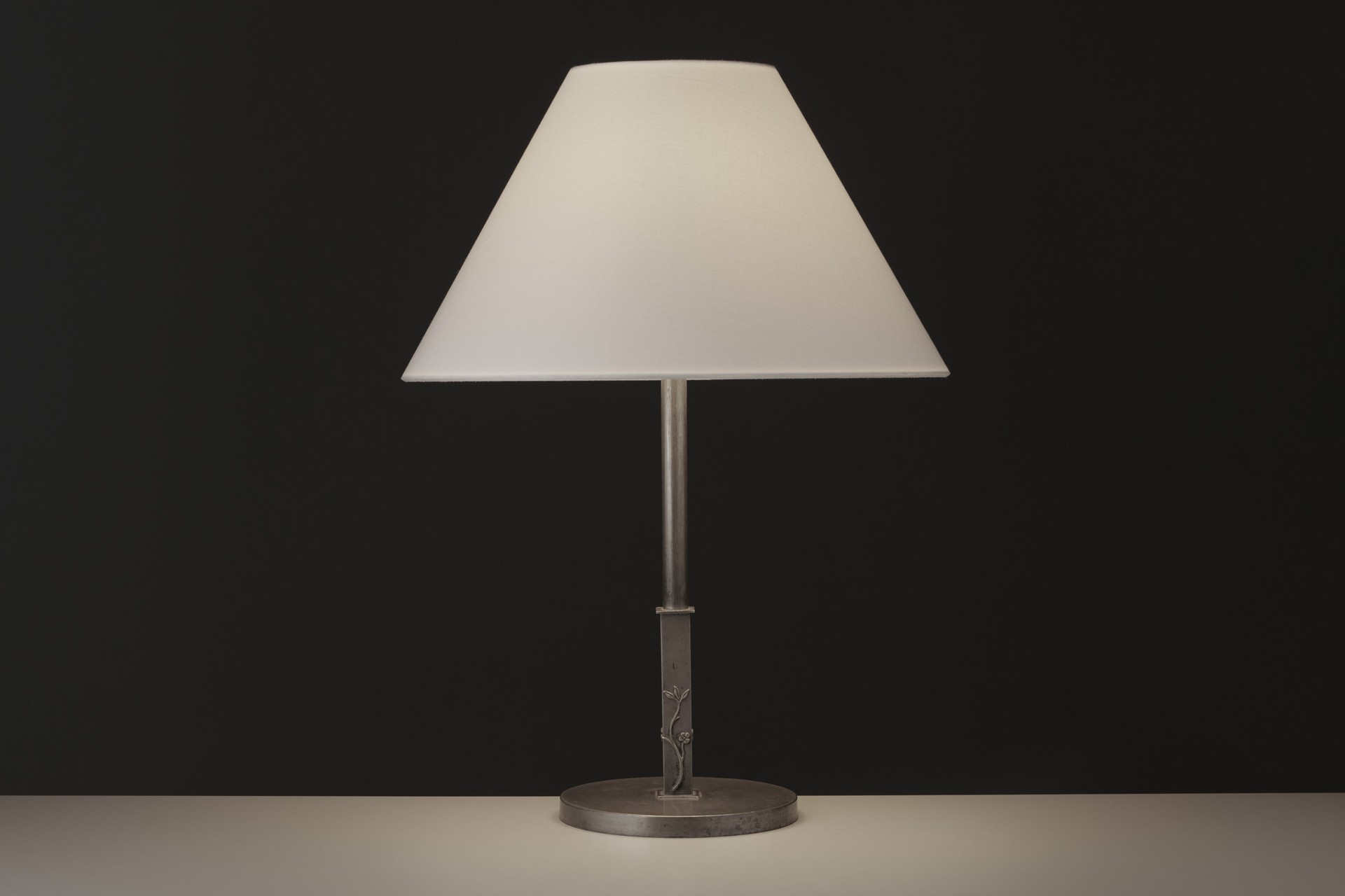 Table Lamp image 2