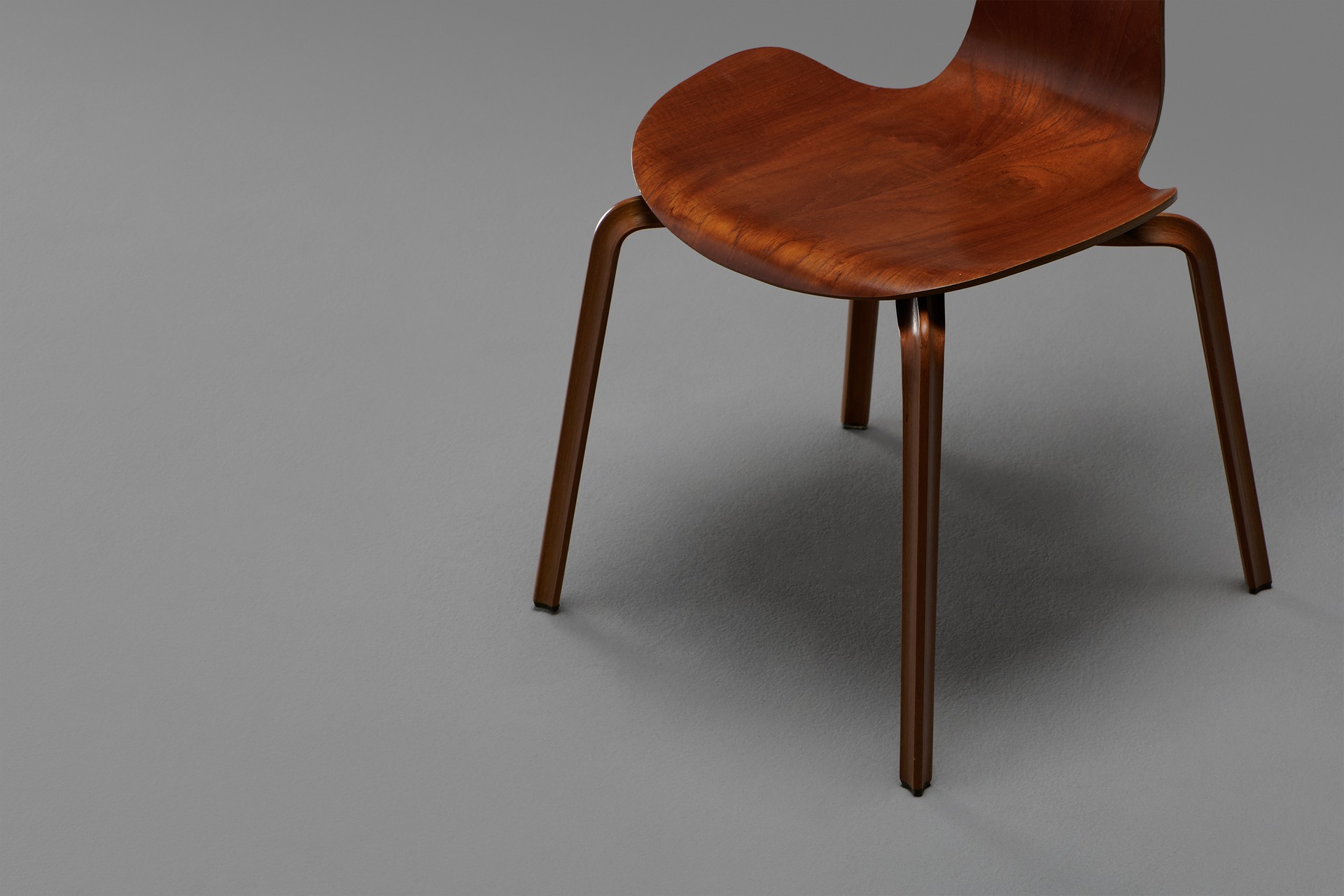 Early "Grand Prix" Dining Table and Chairs image 7