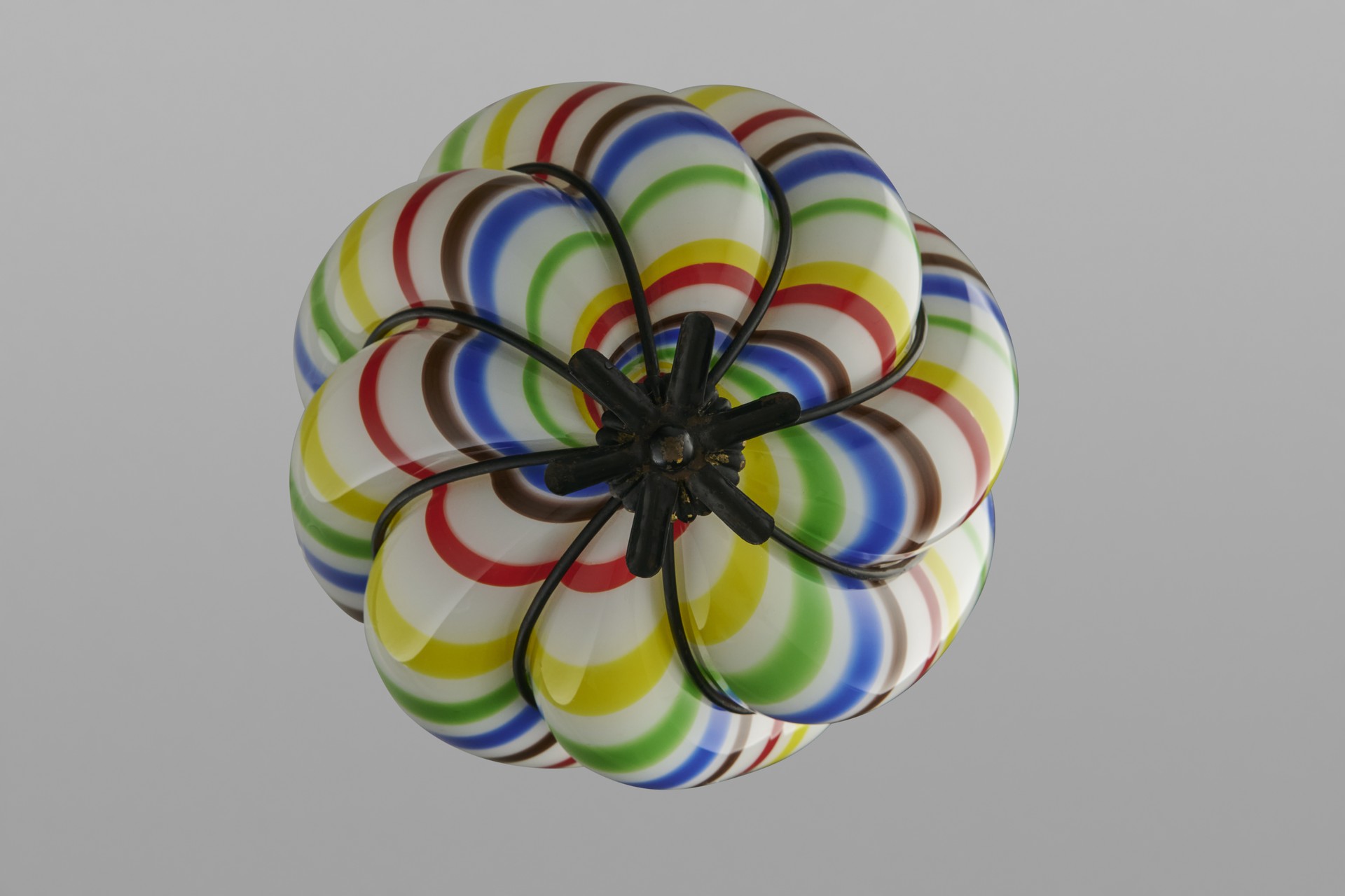 Pair of Italian Ceiling Lanterns image 4