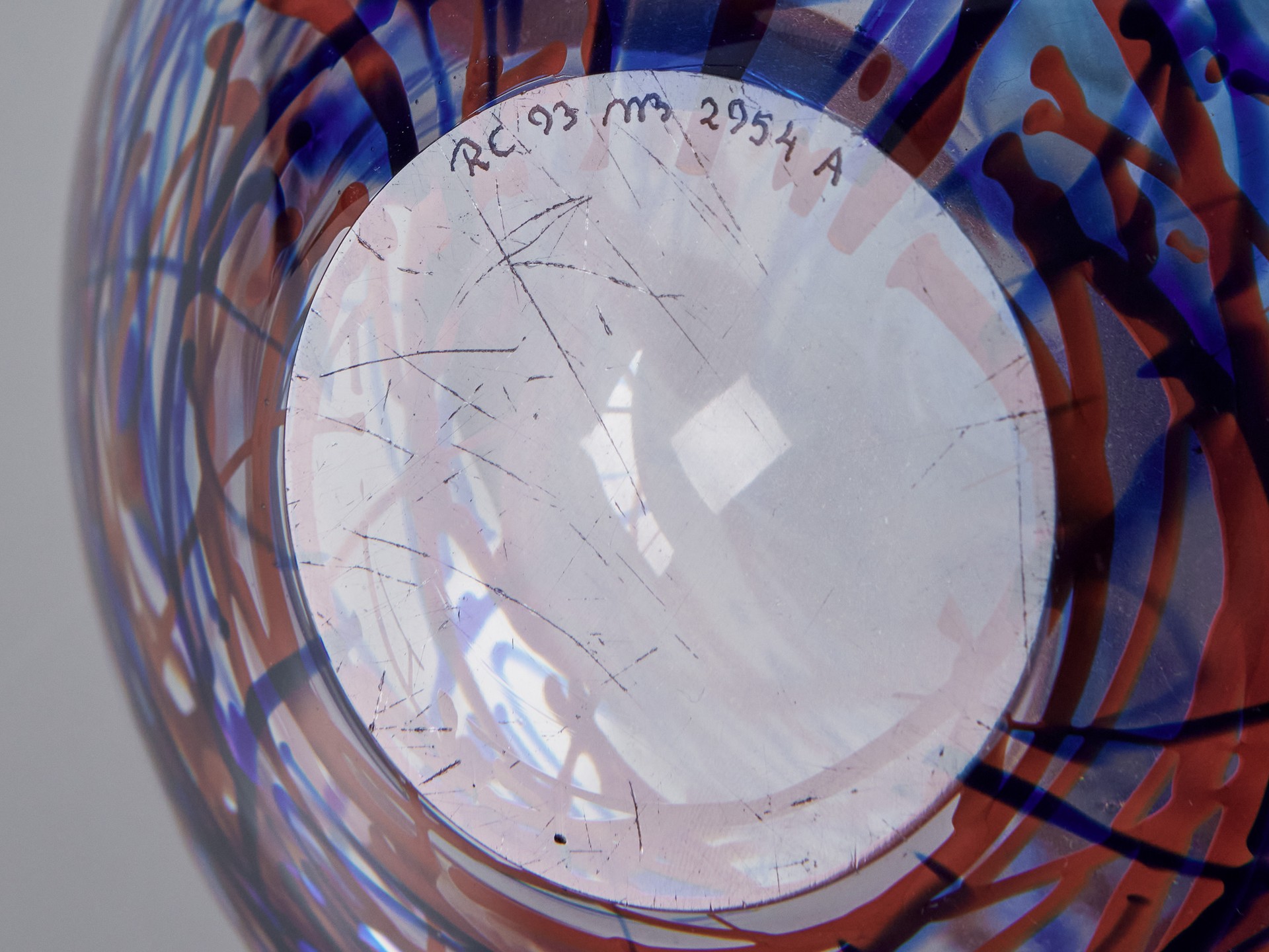 Vase image 6