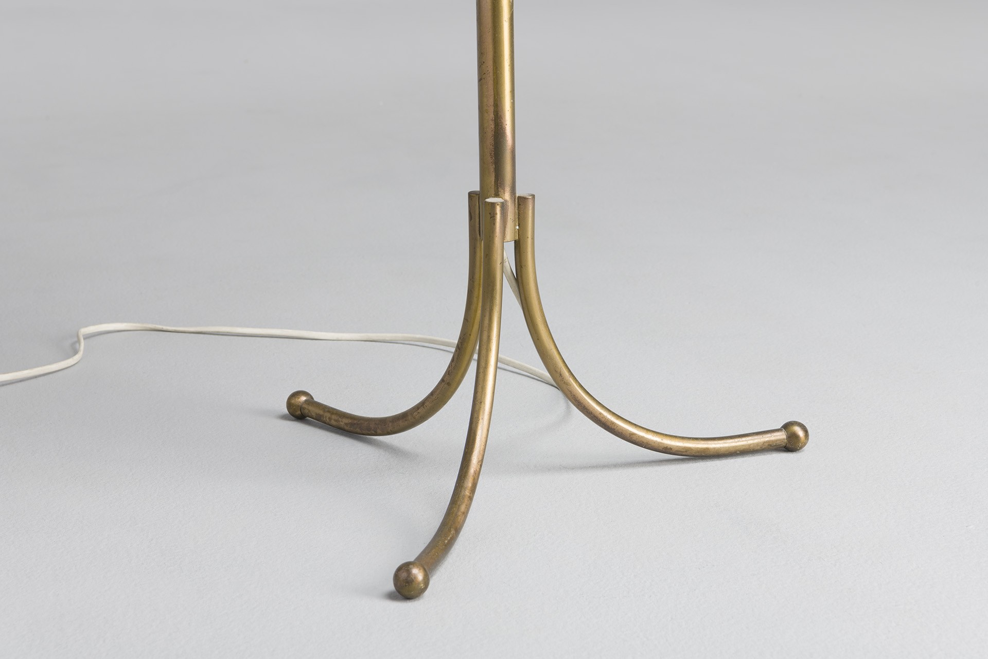 Adjustable Floor Lamp image 5