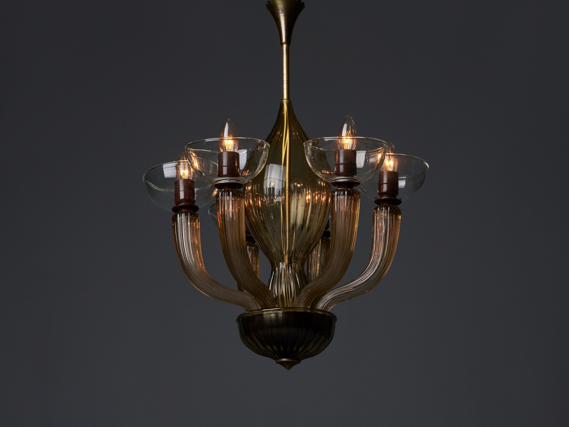 Chandelier image 3