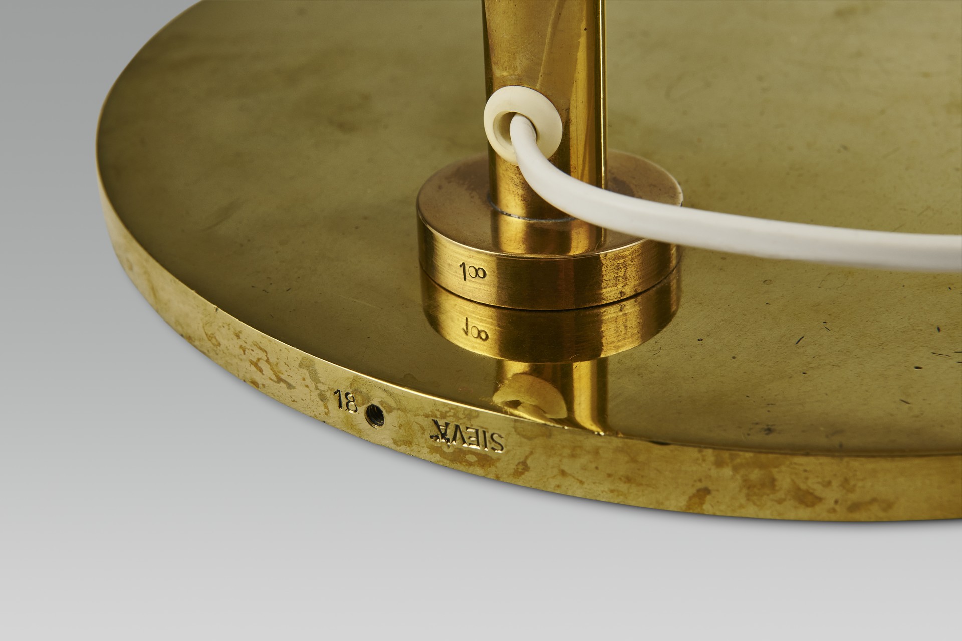 Floor Lamp image 6