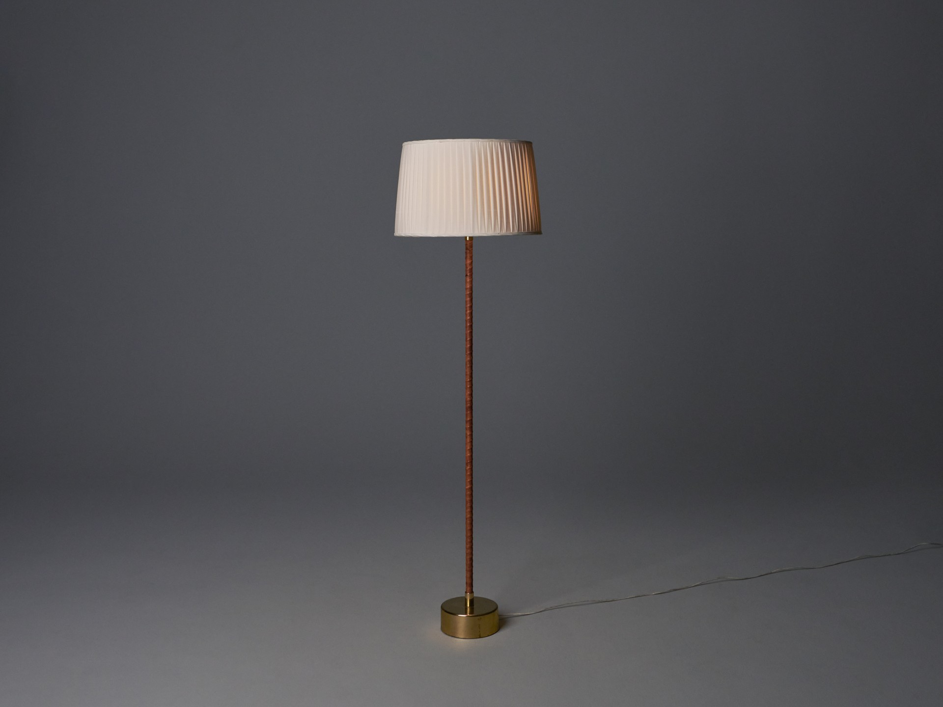 Floor Lamp image 2
