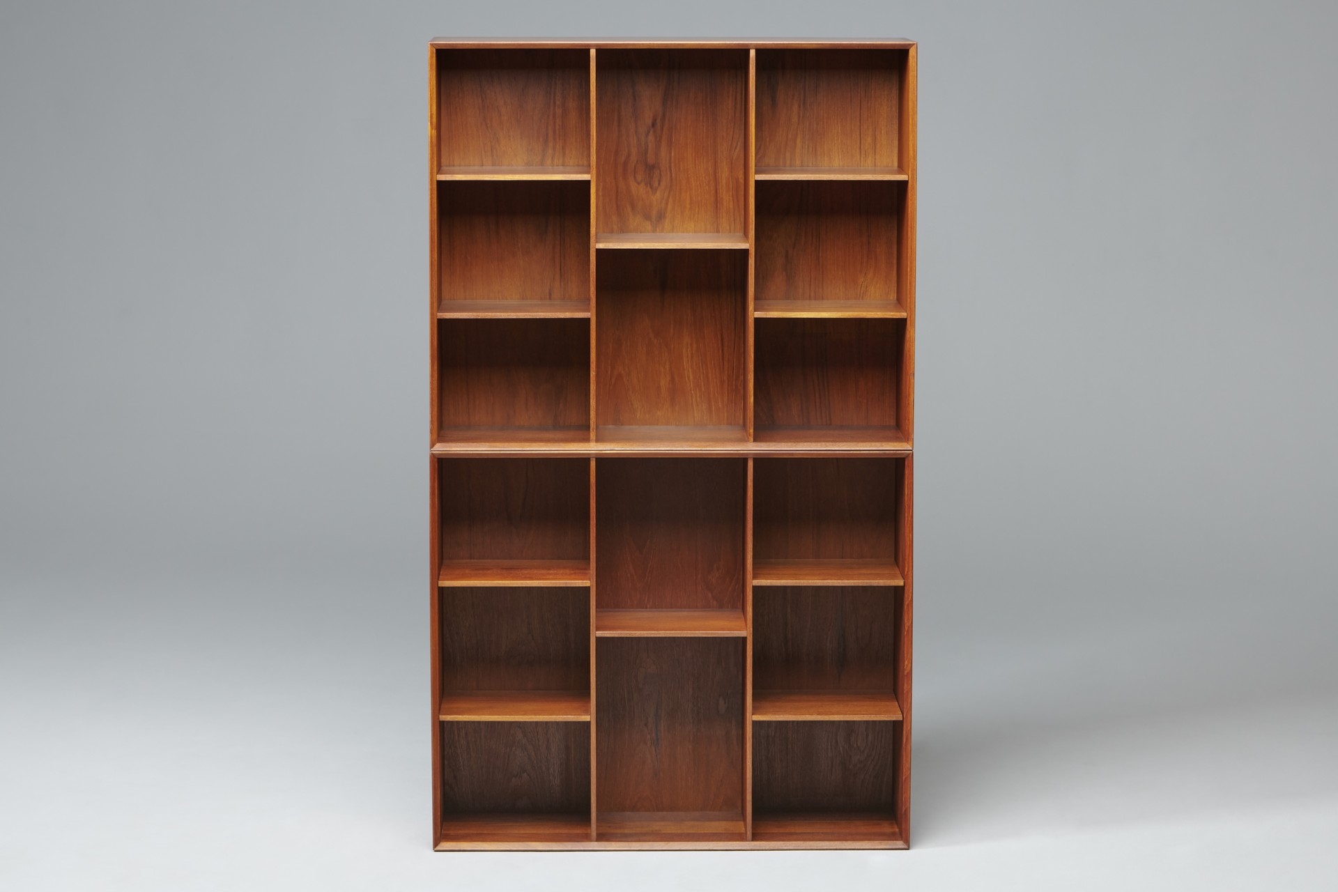 Pair of Shelves image 3