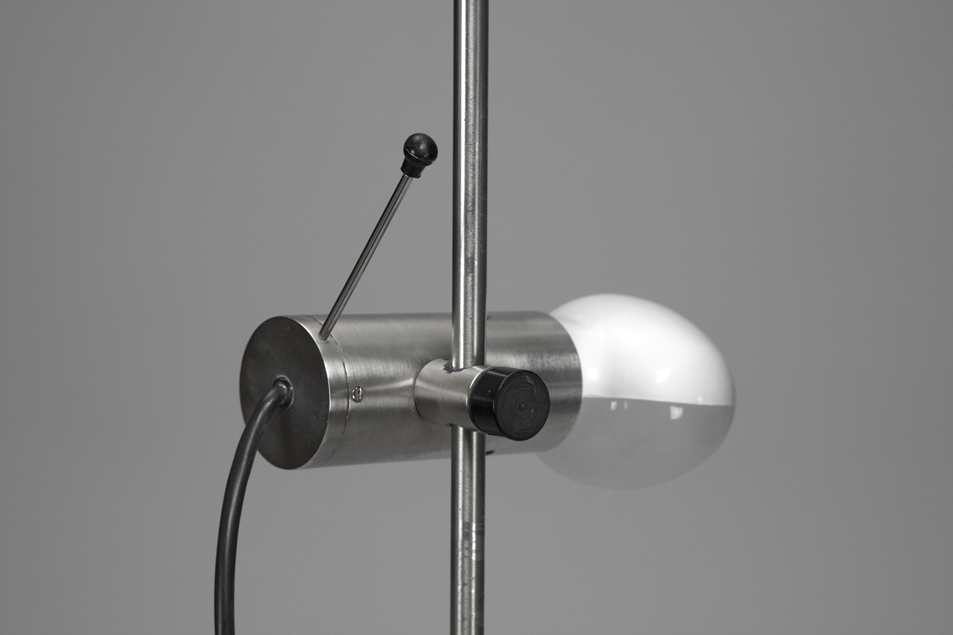 Floor Lamp Model 255/2 image 2