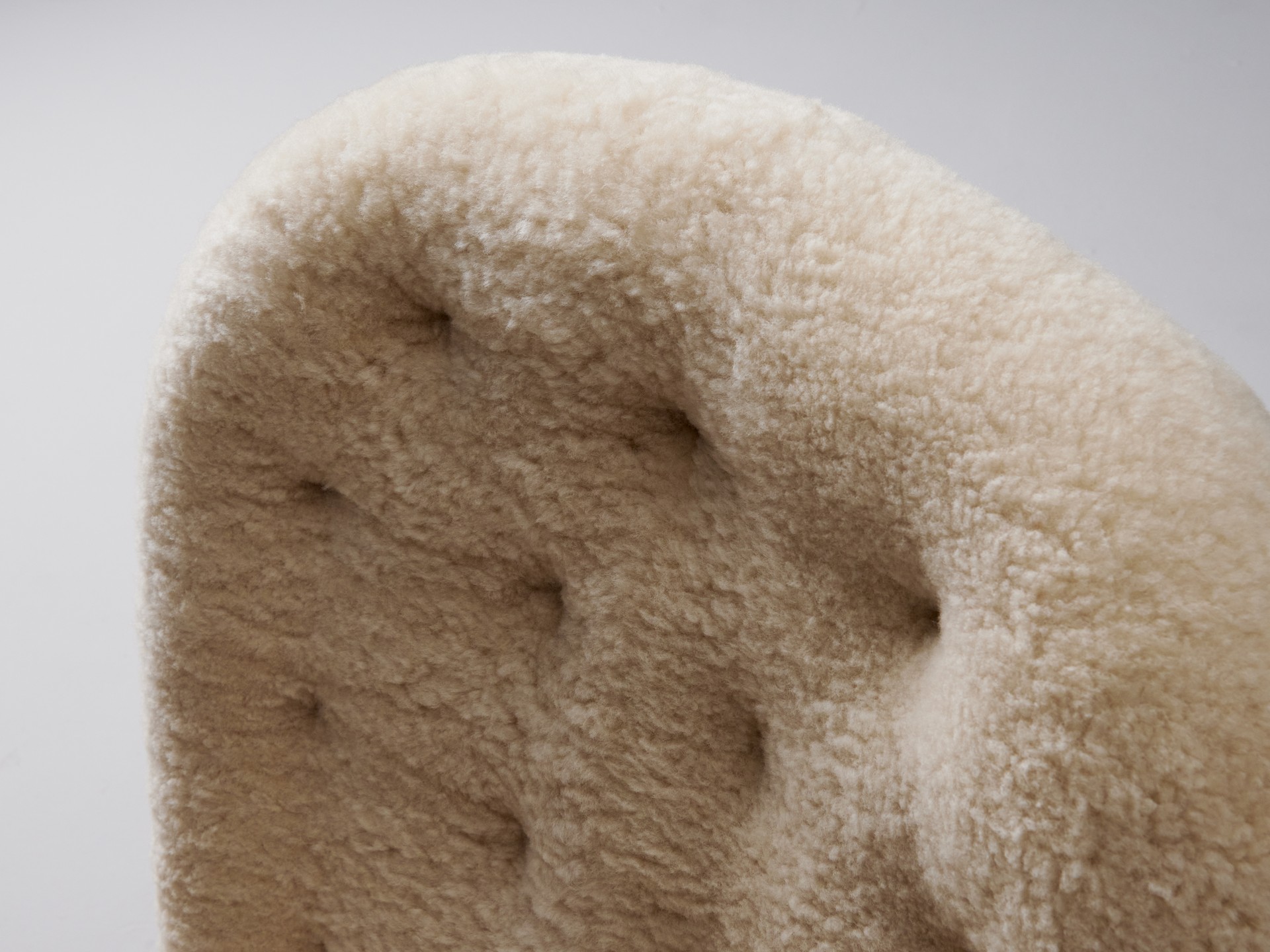 Pair of 'Clam' Chairs image 6