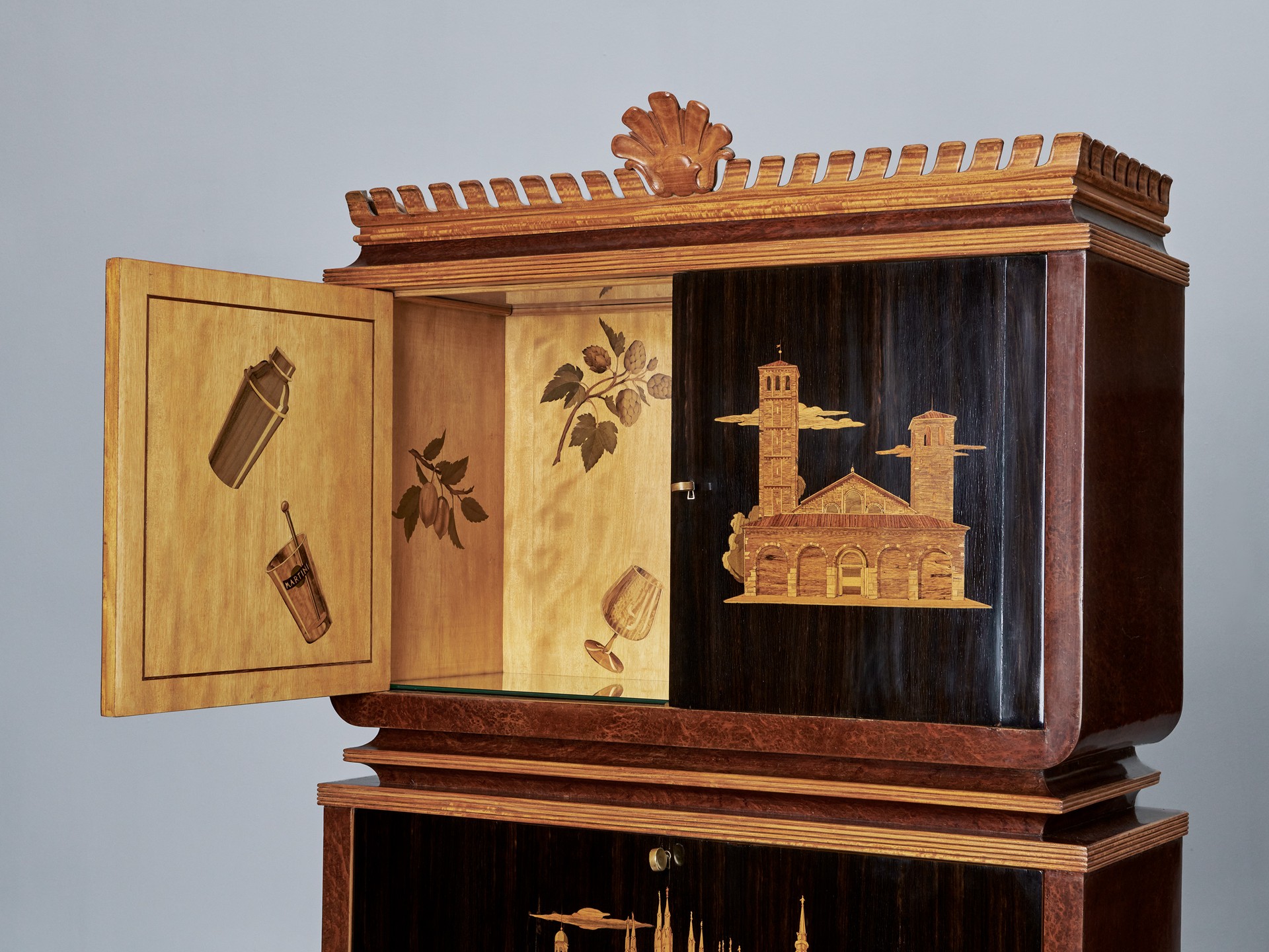 Bar Cabinet image 6