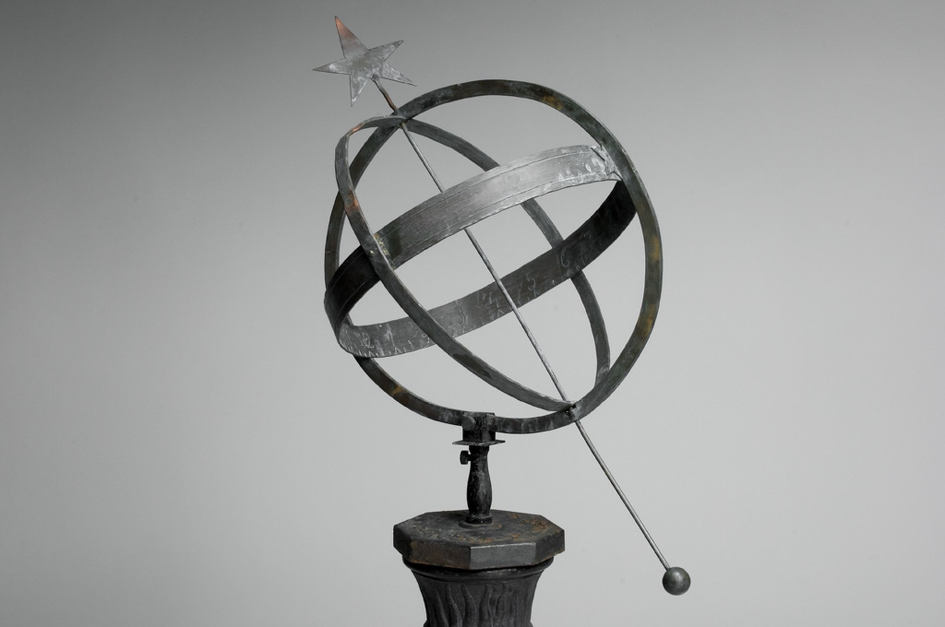 Näfveqvarn Sundial image 2