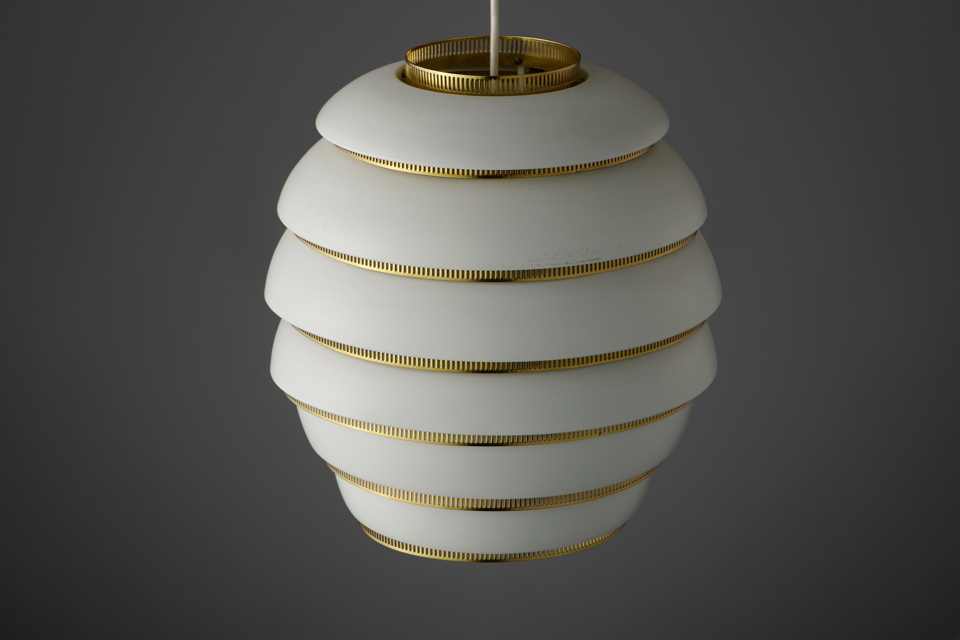 Large 'Beehive' Lamp, Model no. A 332 image 4