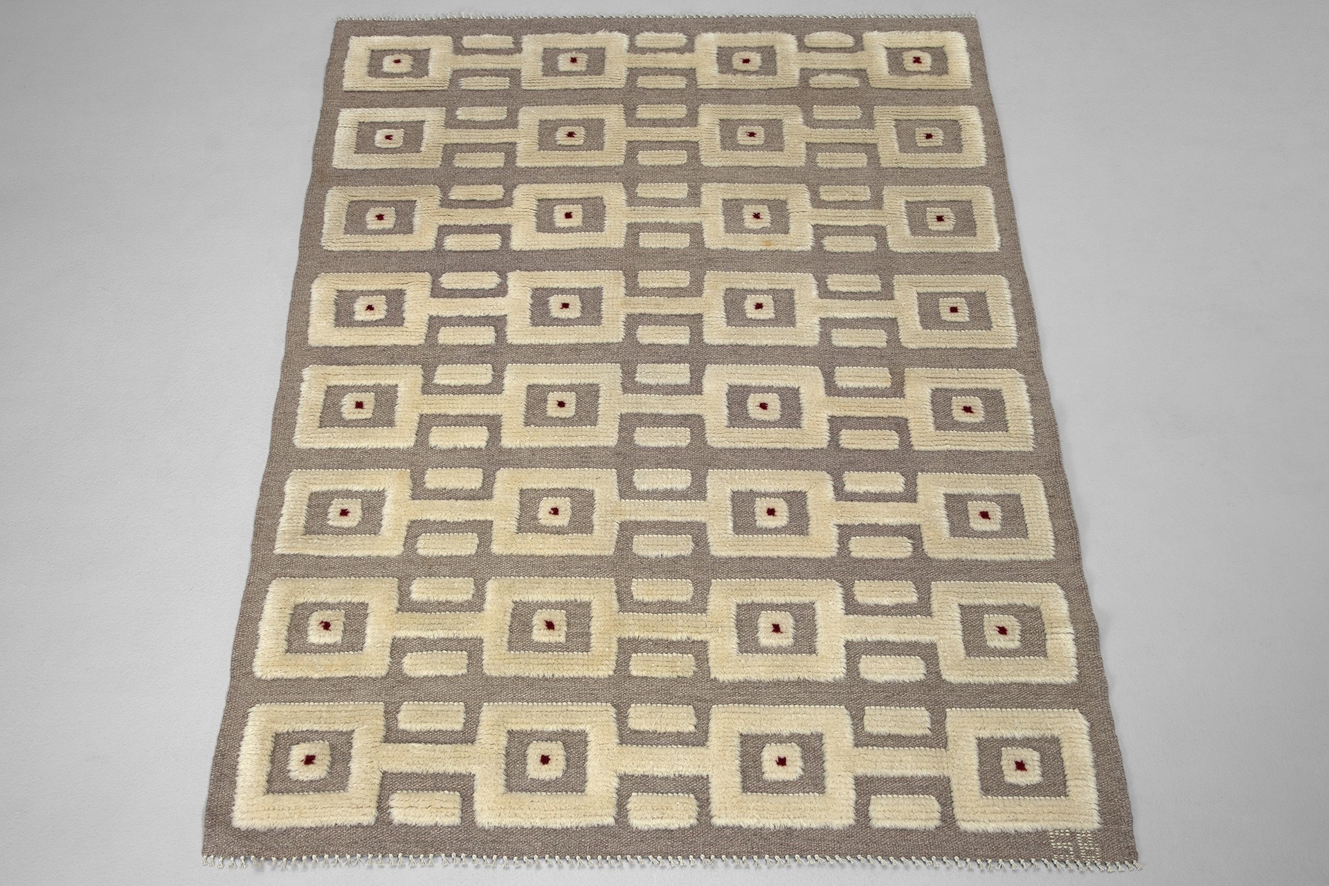 Carpet image 2