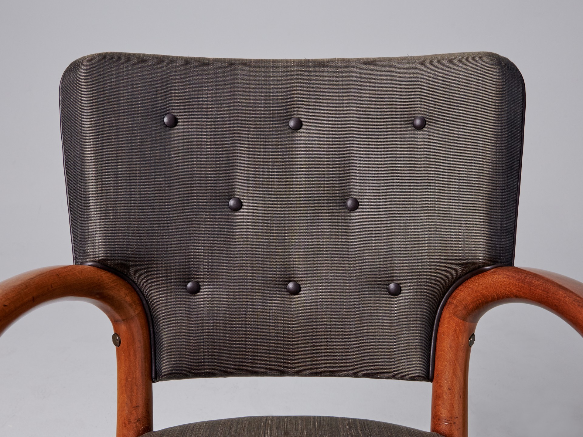 Armchair image 6