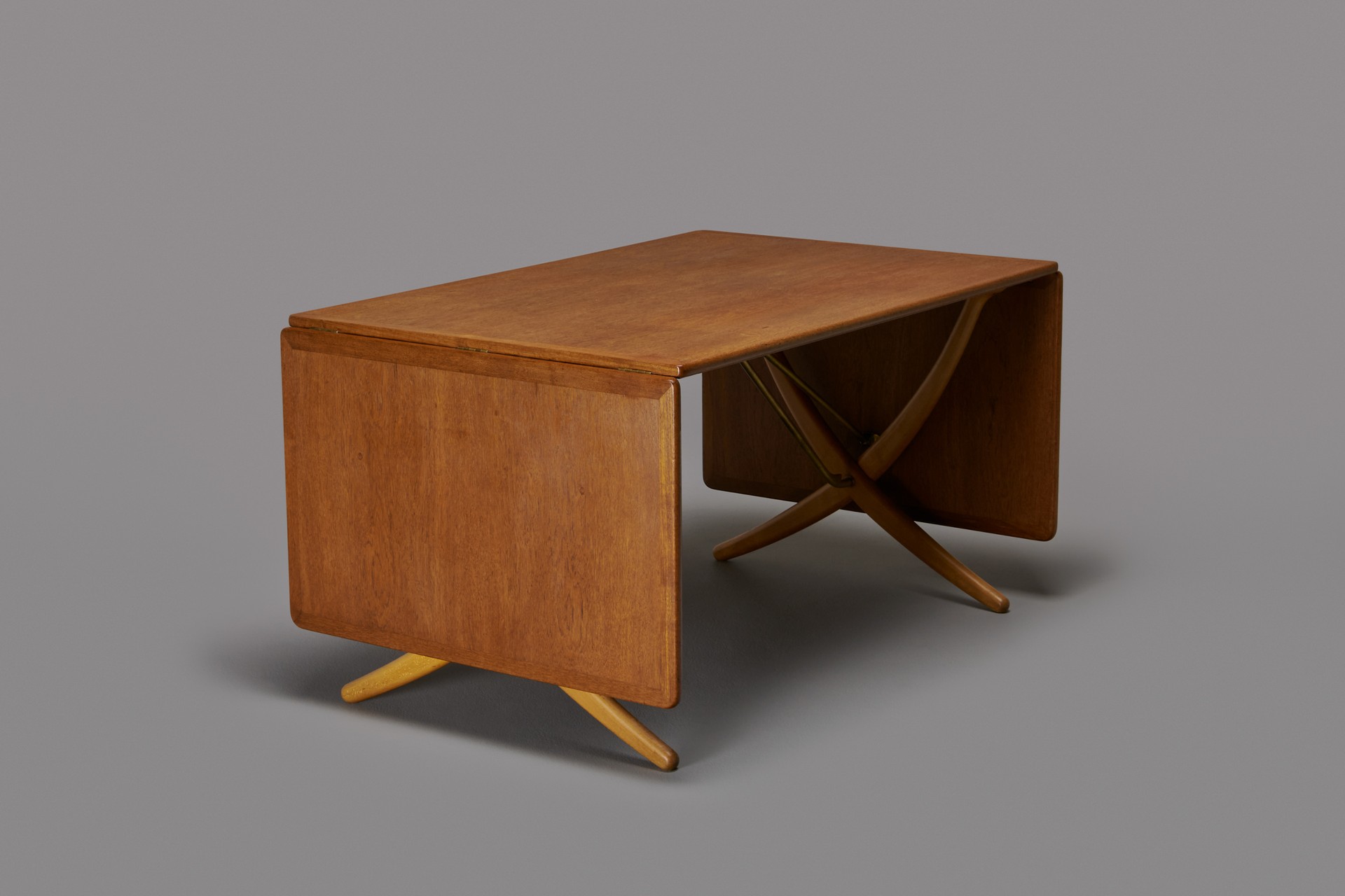 Dining Table, Model no. AT-314 image 2