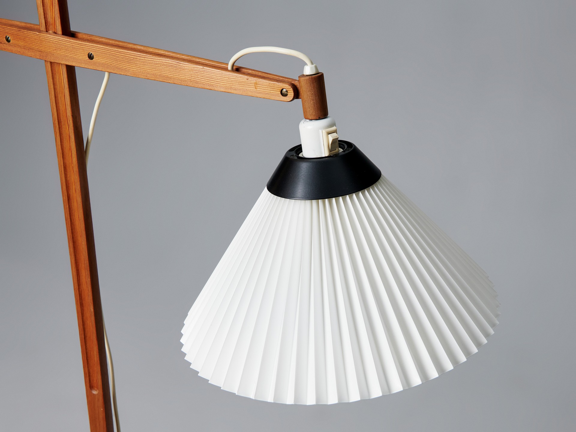 Floor Lamp image 4
