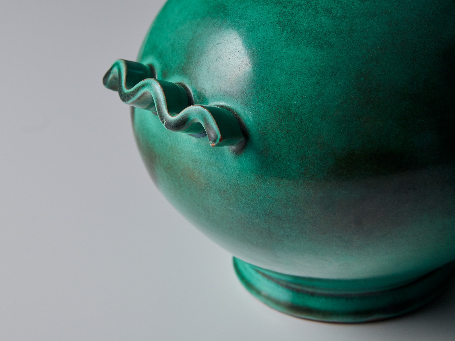Vase image 7