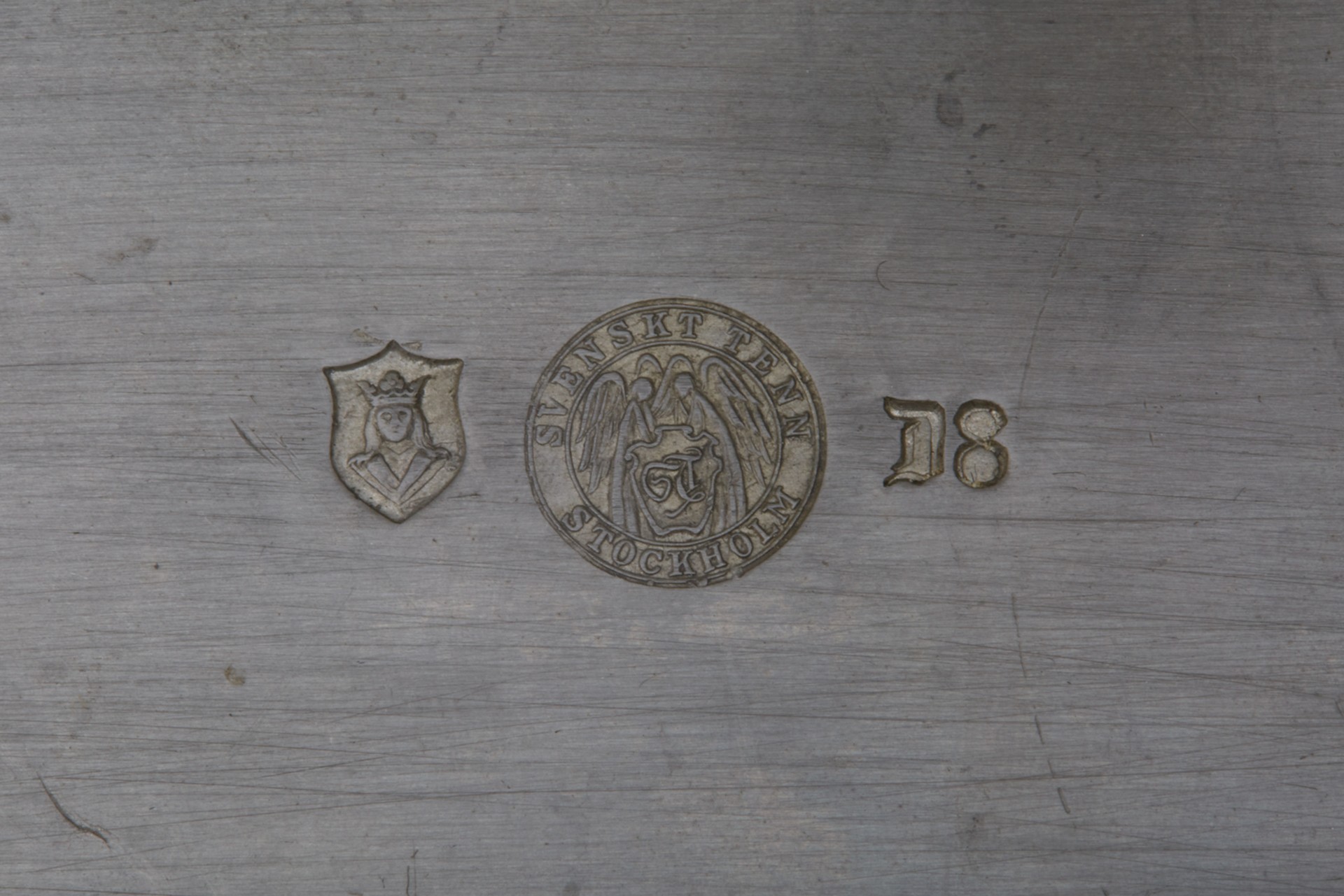 Lidded Box, Model no. A 854 image 4