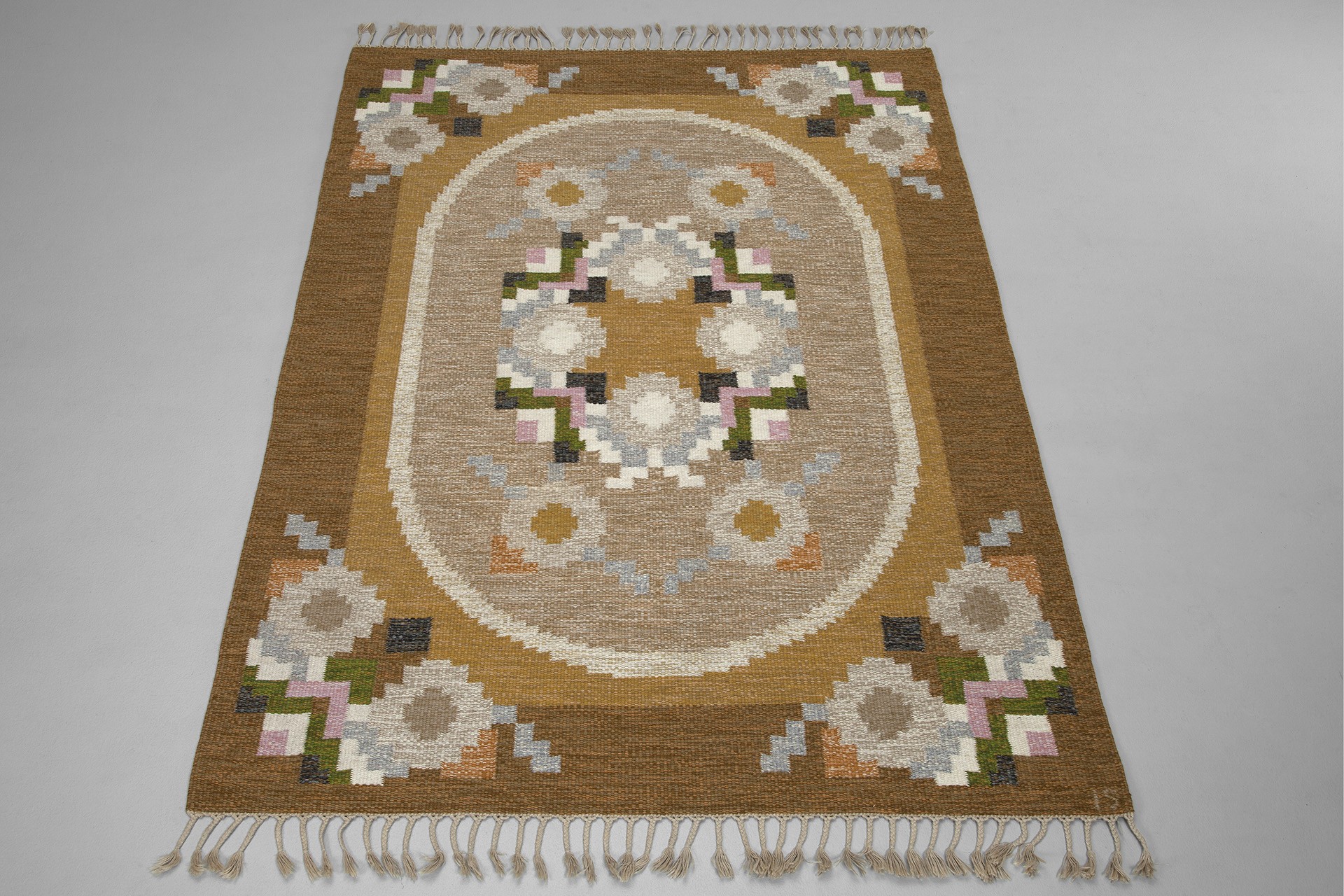 Carpet image 2