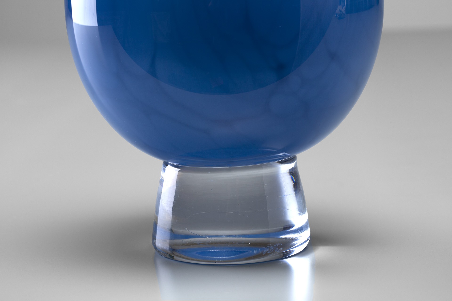 Large Vase image 4