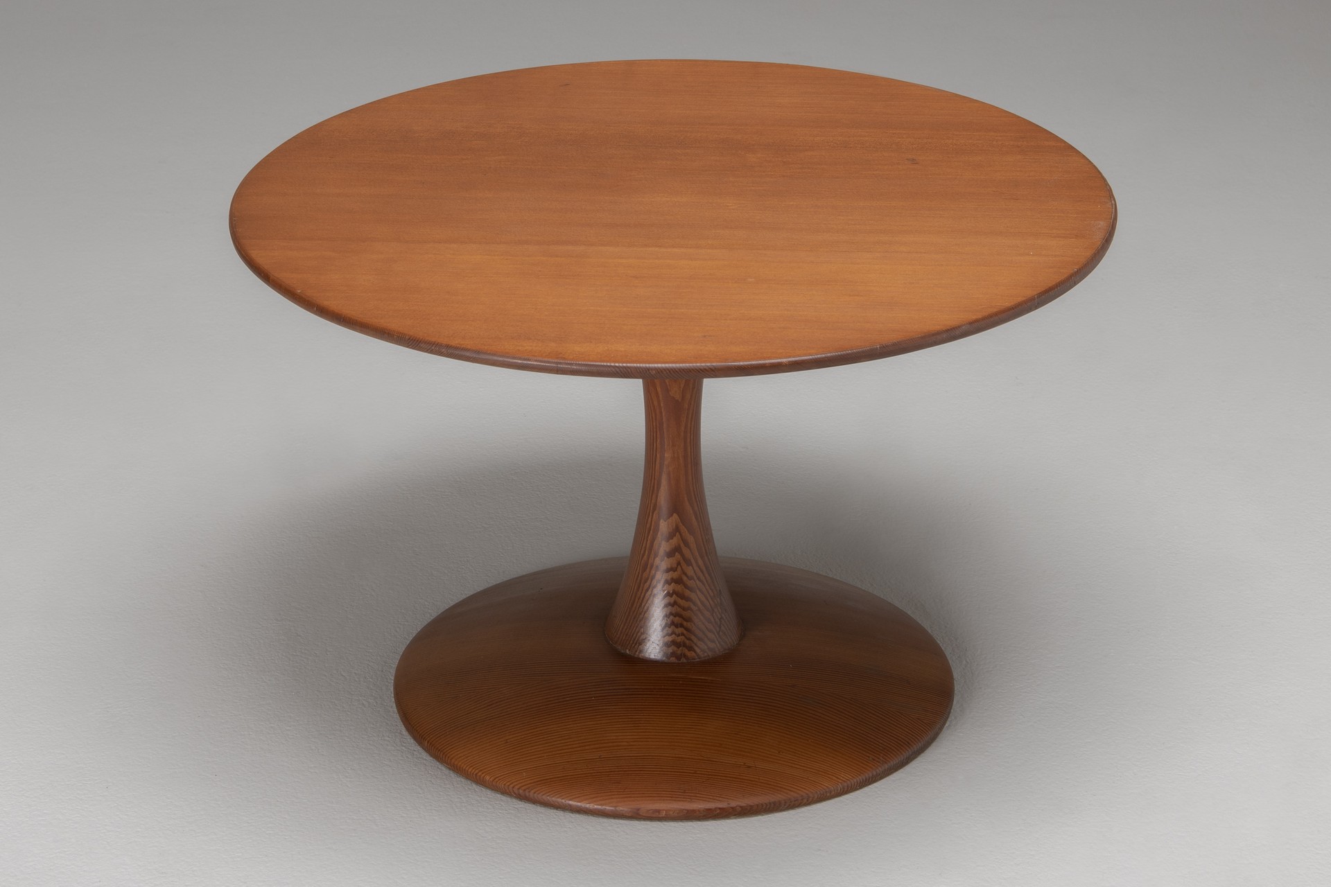 'Toadstool' Low Table image 2