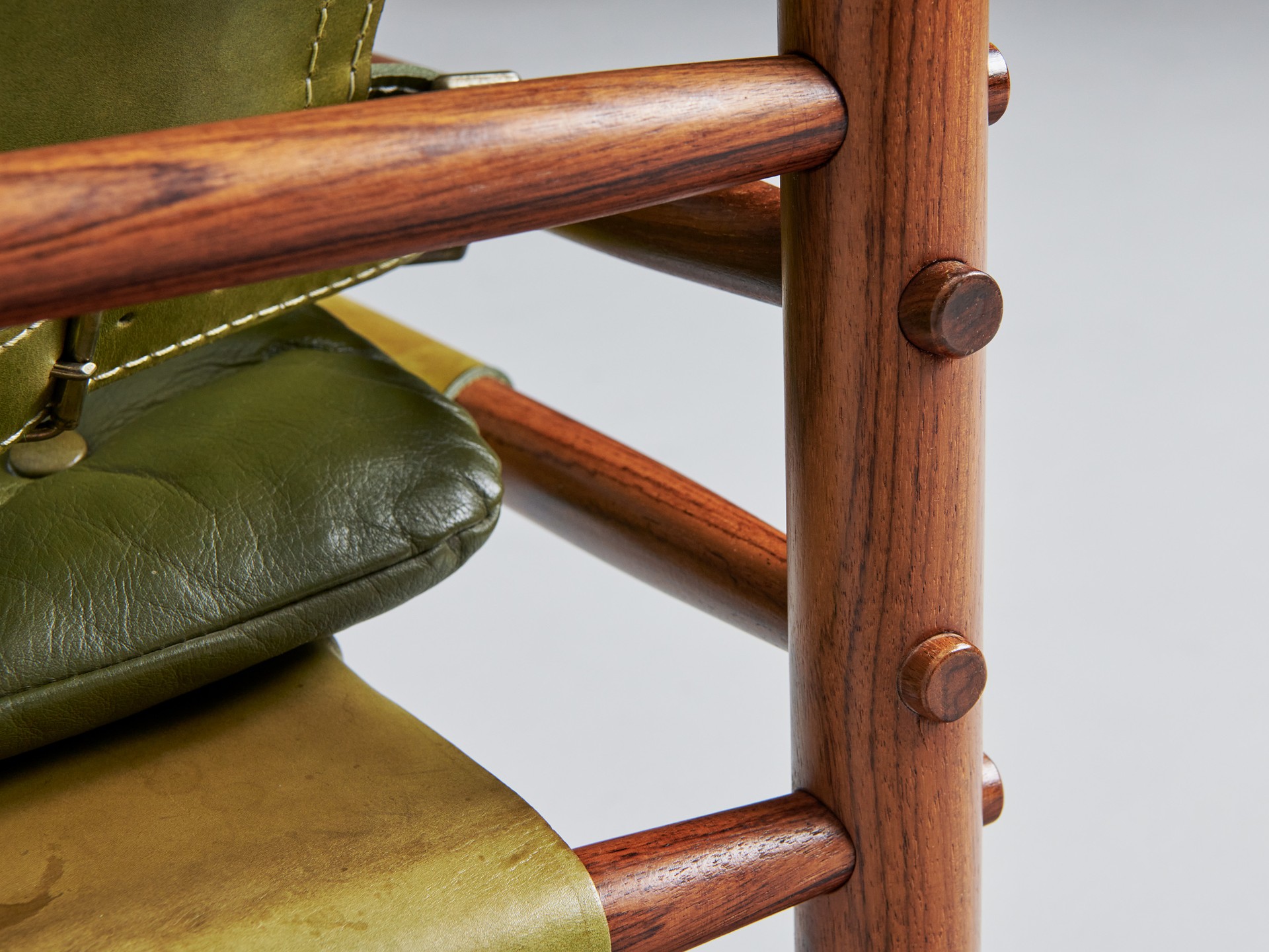 Pair of 'Scirocco' Chairs image 9
