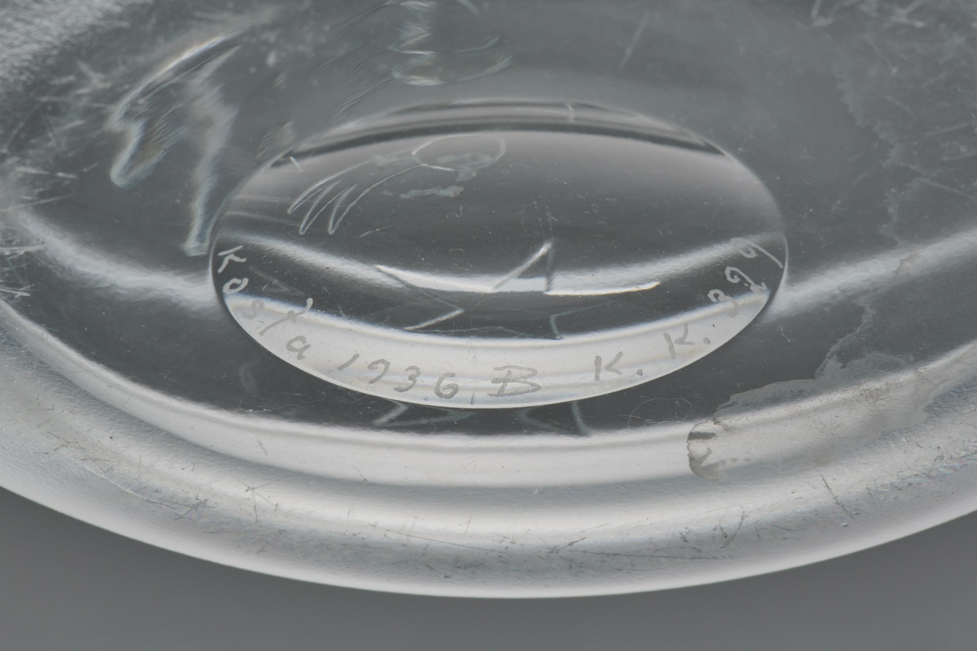 Vase image 6