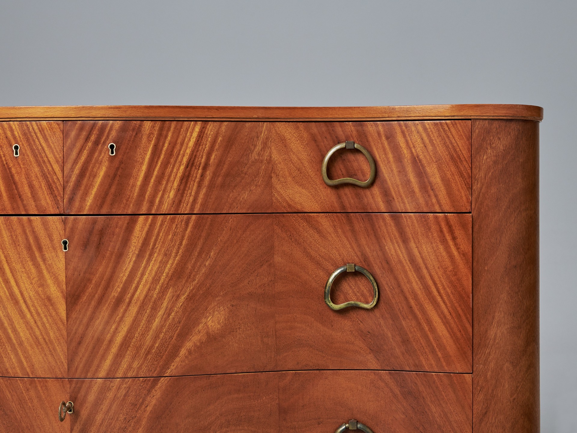 Chest of Drawers image 7