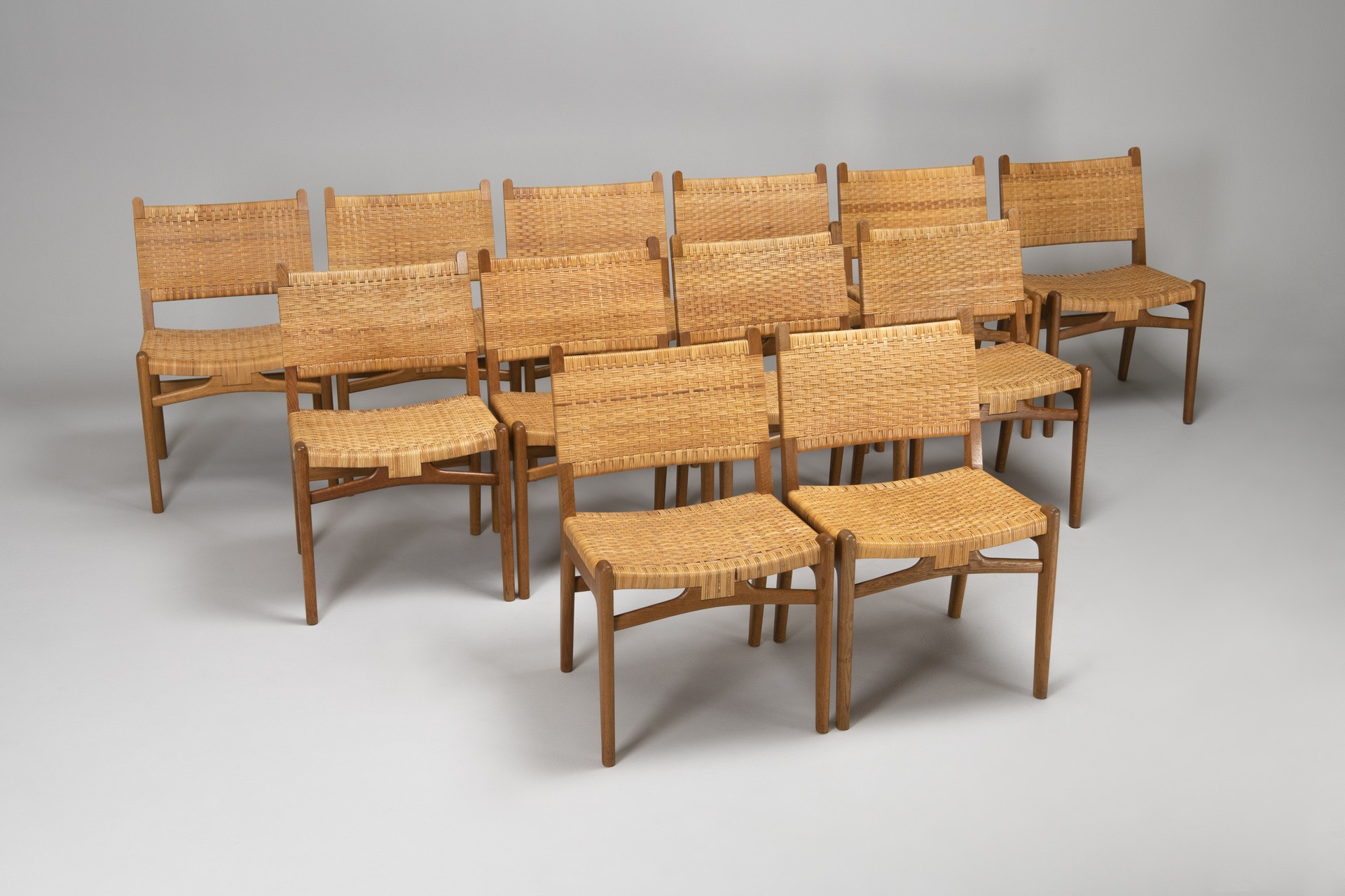 Set of Twelve Dining Chairs, Model No. CH 31