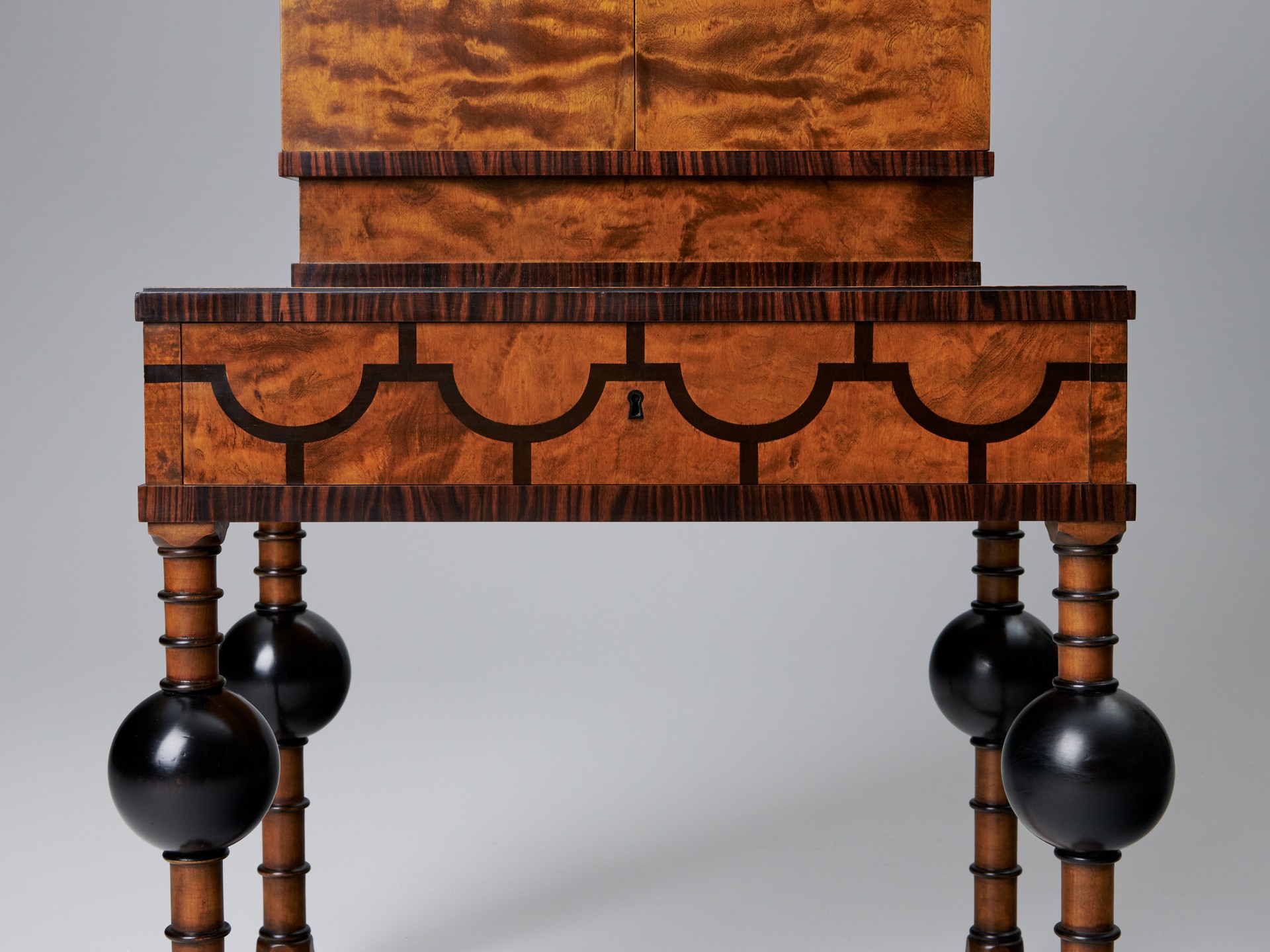 Cabinet image 5