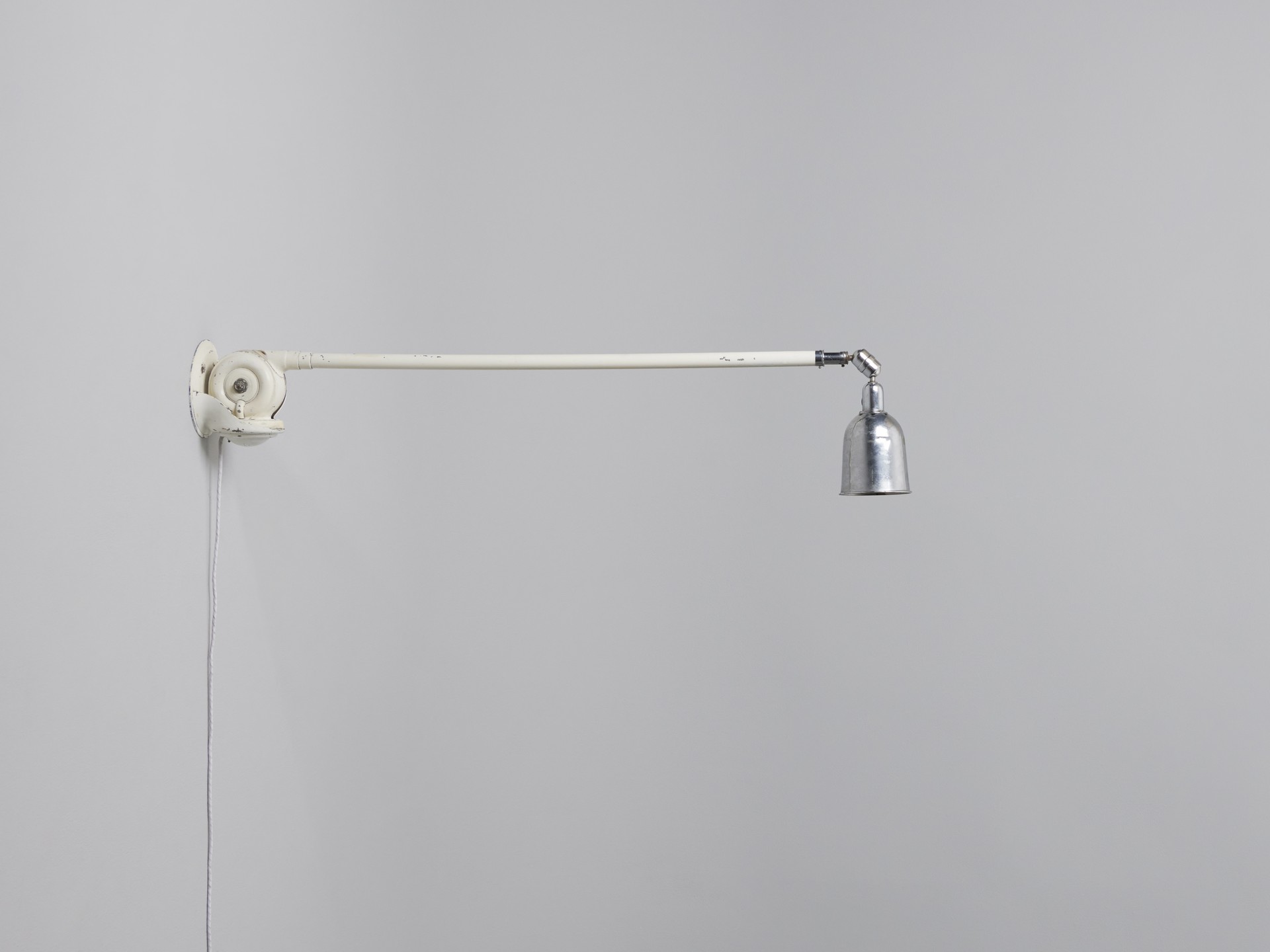 'Triplex' Extending Lamp image 3