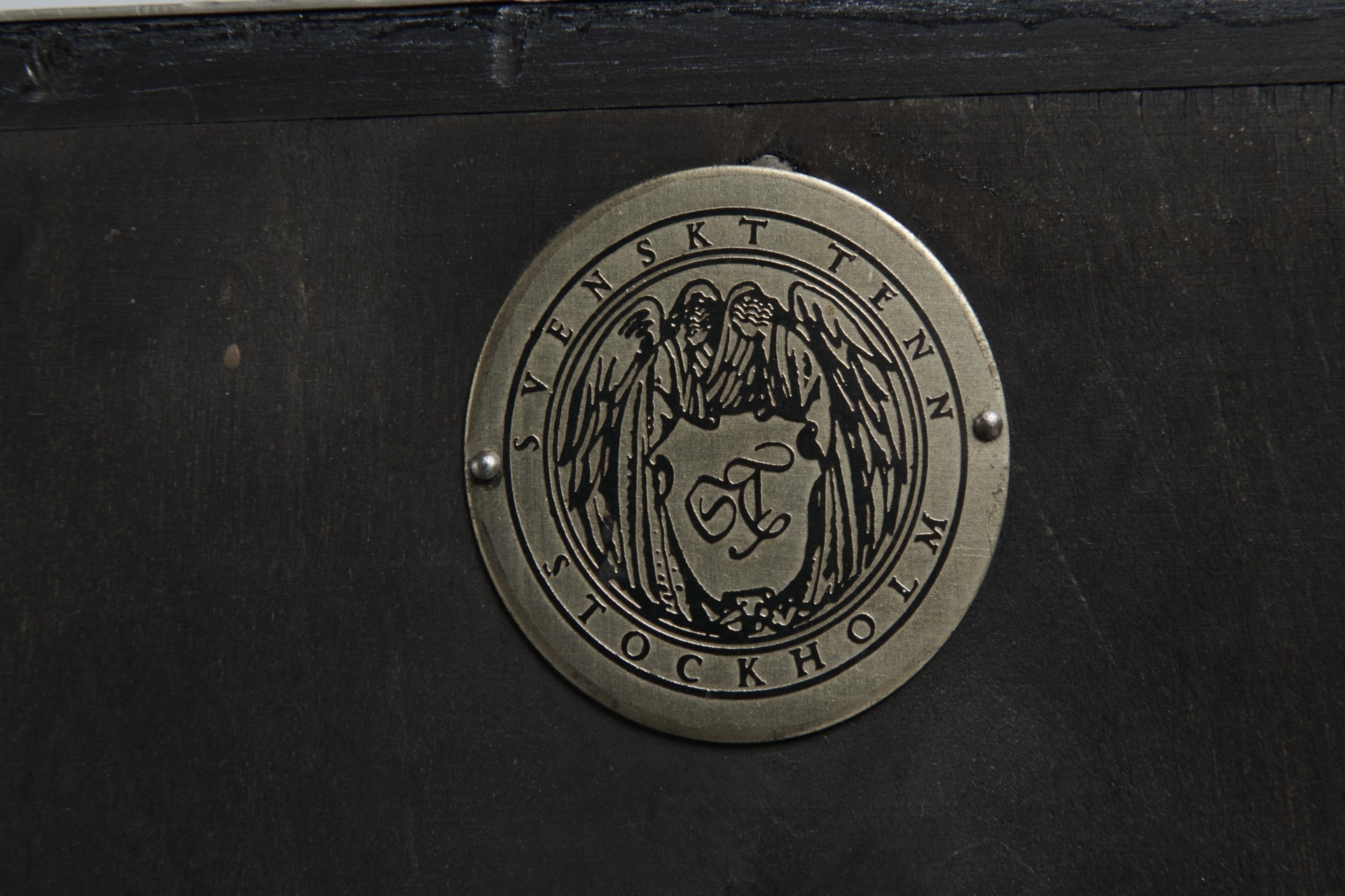 Cabinet image 7