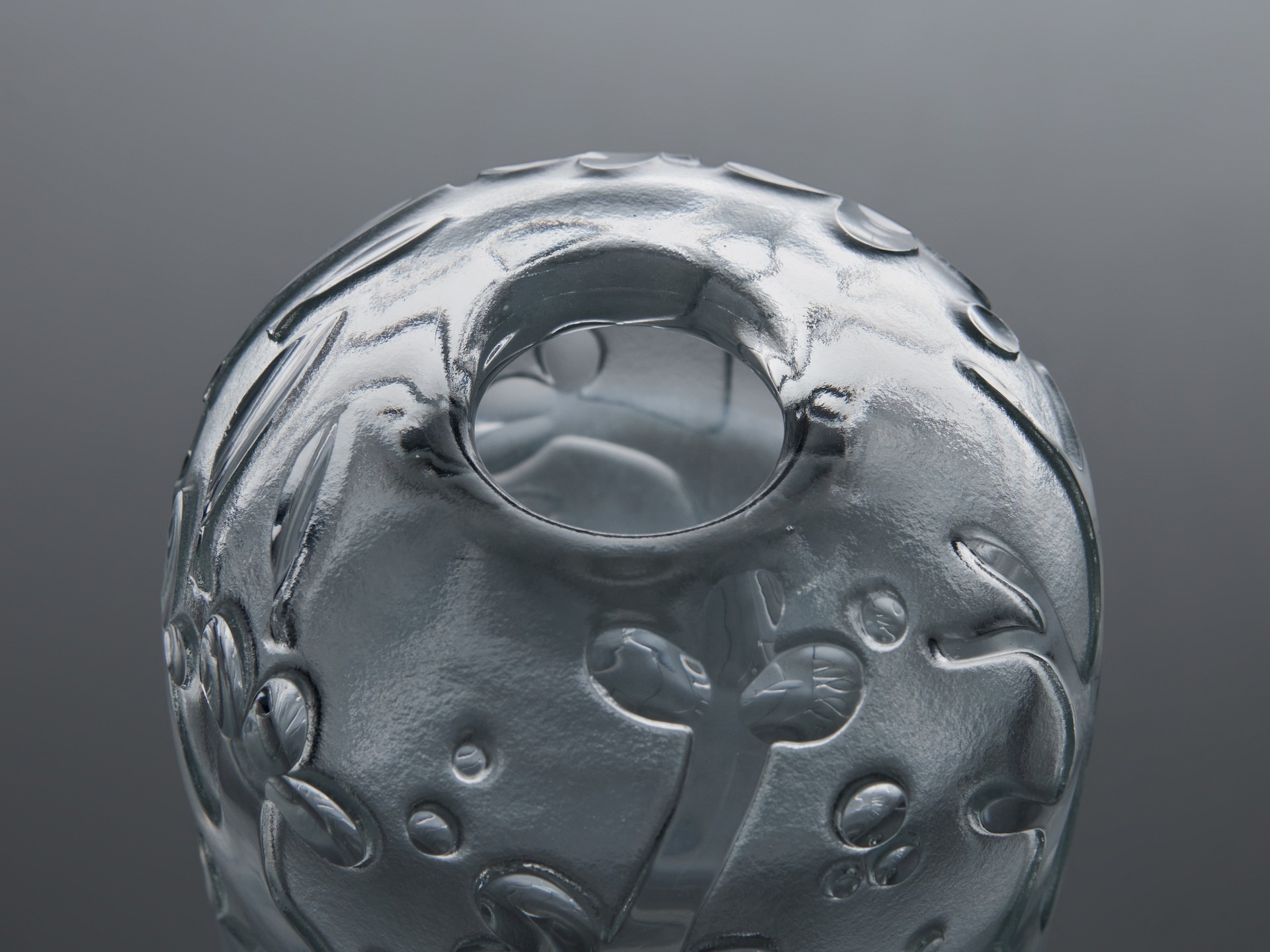 Vase image 4