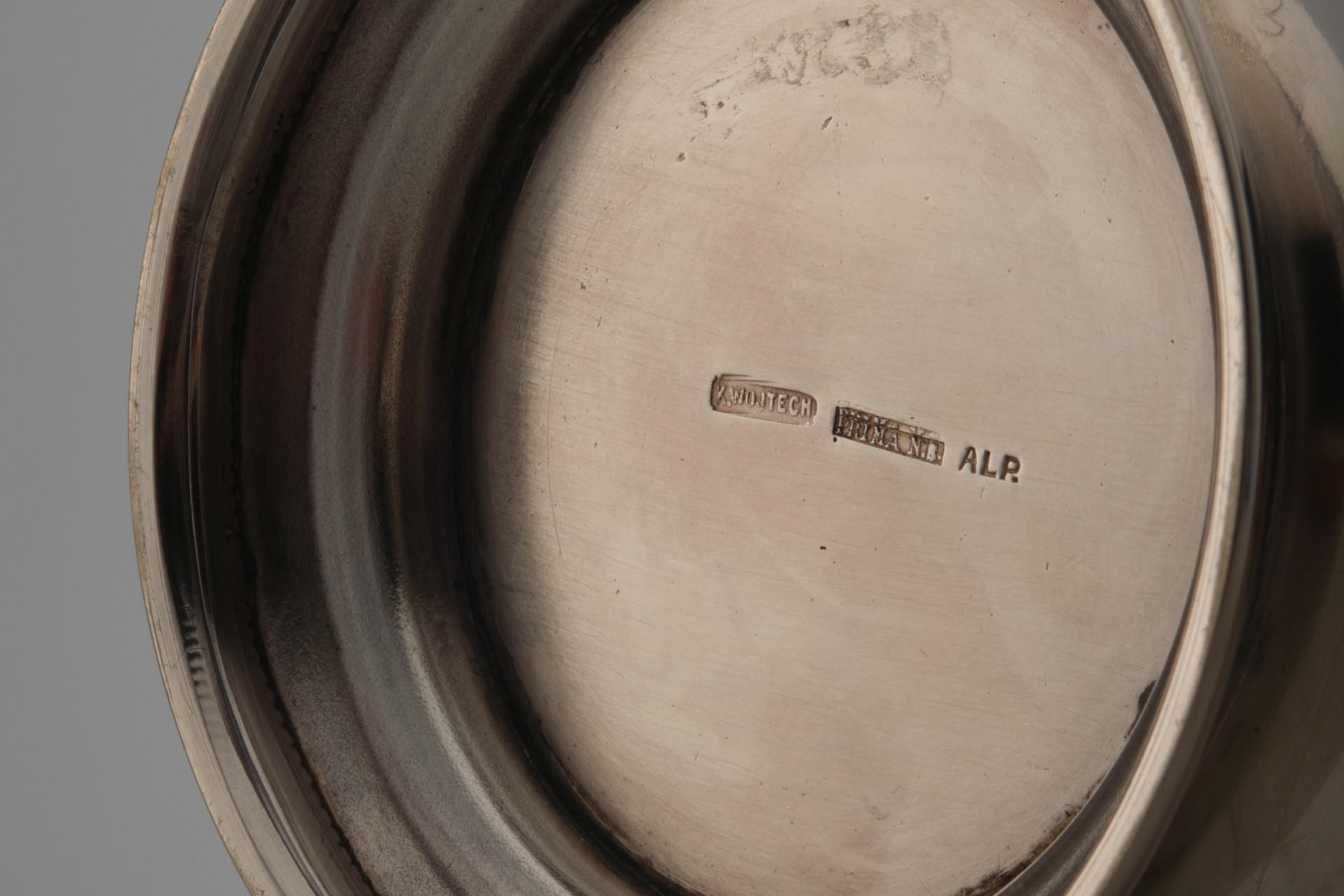 Vase image 4